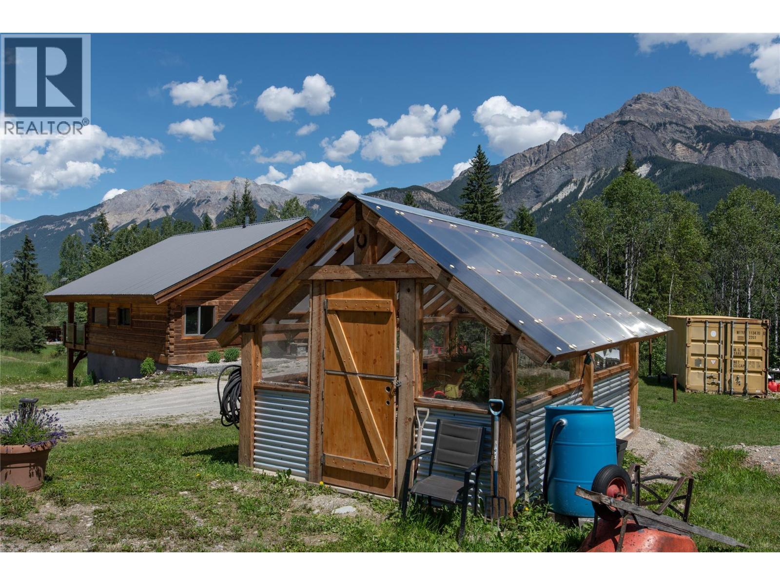 2550 Kettleston Road, Golden, British Columbia  V0A 1H1 - Photo 65 - 10377527