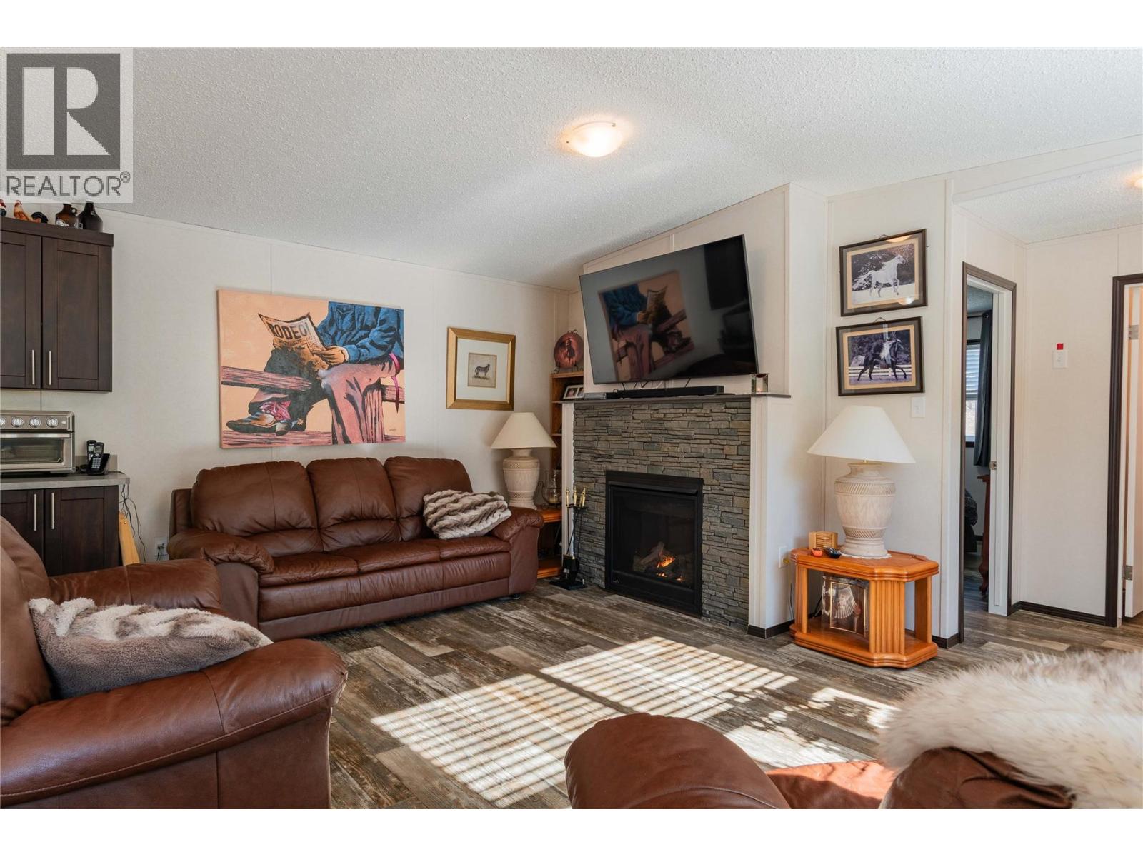 4248 Ross Spur Road, Ross Spur, British Columbia  V0G 1L1 - Photo 8 - 10377529