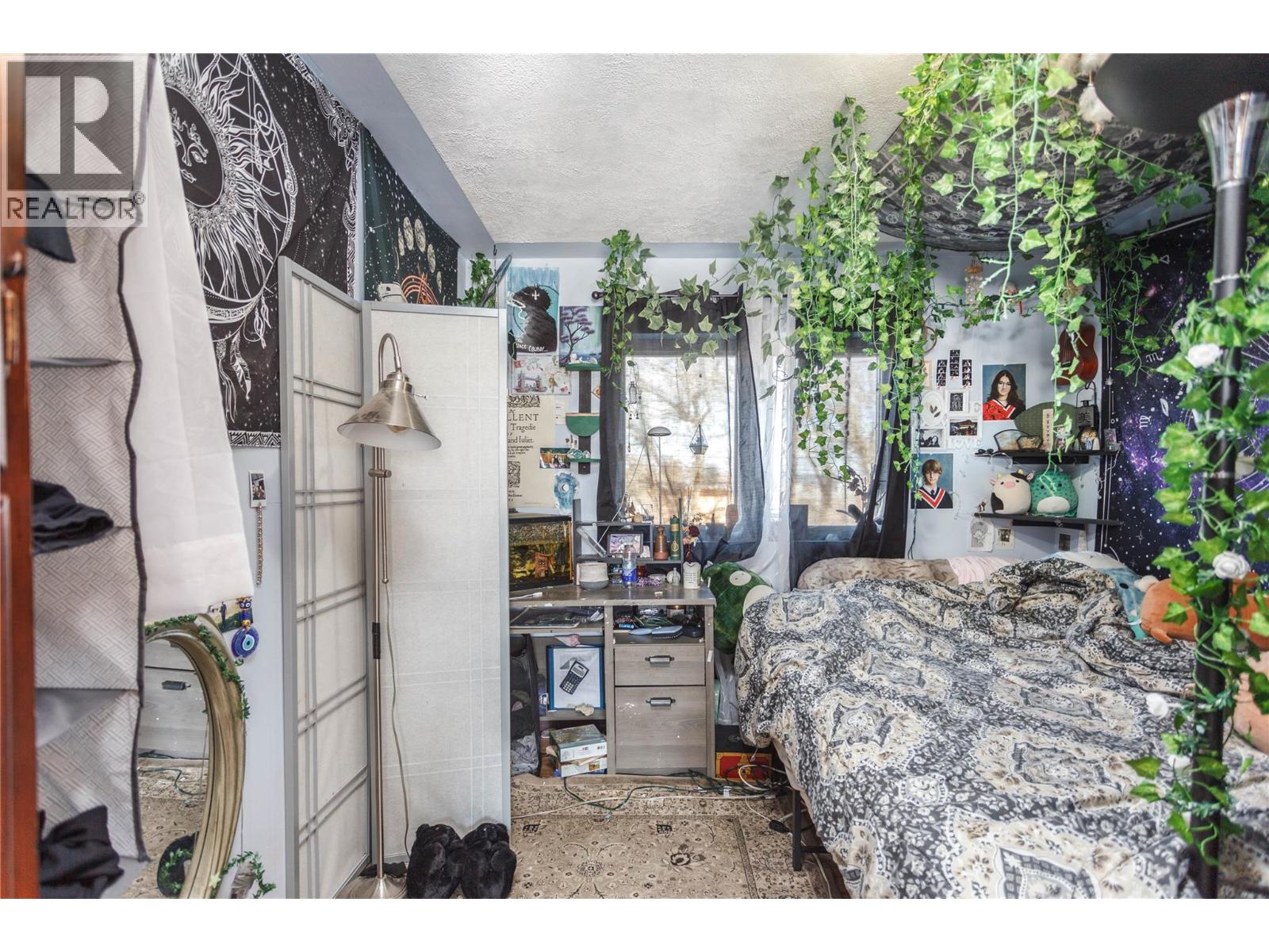 1978 Pleasant Valley Road, Spallumcheen, British Columbia  V4Y 0T7 - Photo 22 - 10376530