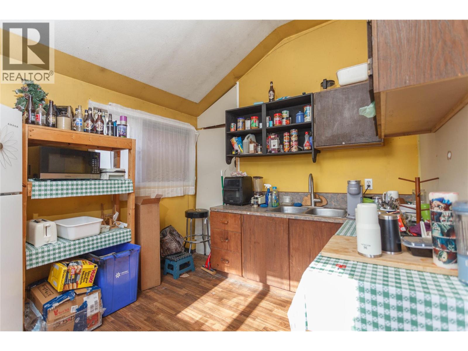 1978 Pleasant Valley Road, Spallumcheen, British Columbia  V4Y 0T7 - Photo 36 - 10376530