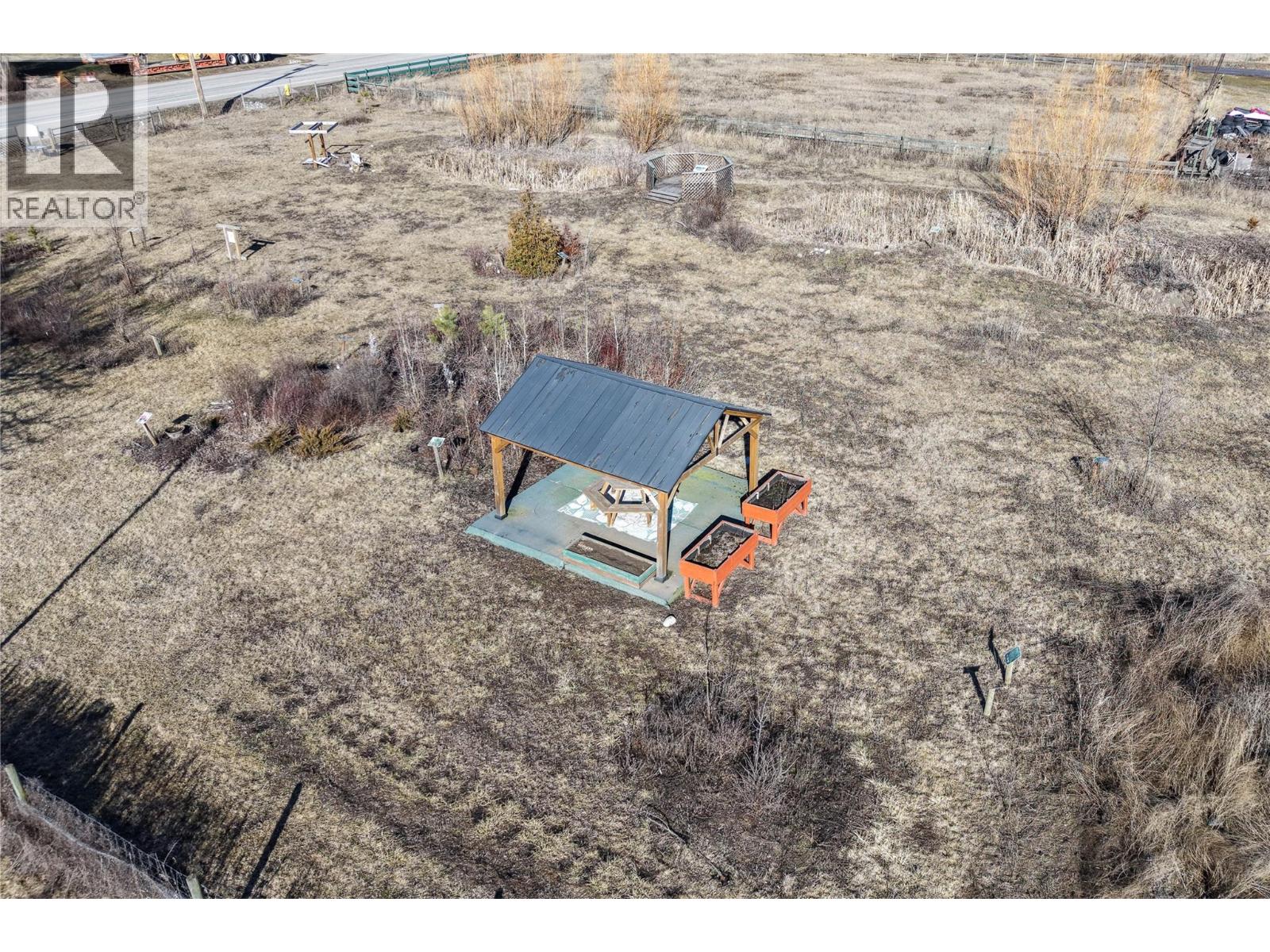 1978 Pleasant Valley Road, Spallumcheen, British Columbia  V4Y 0T7 - Photo 49 - 10376530