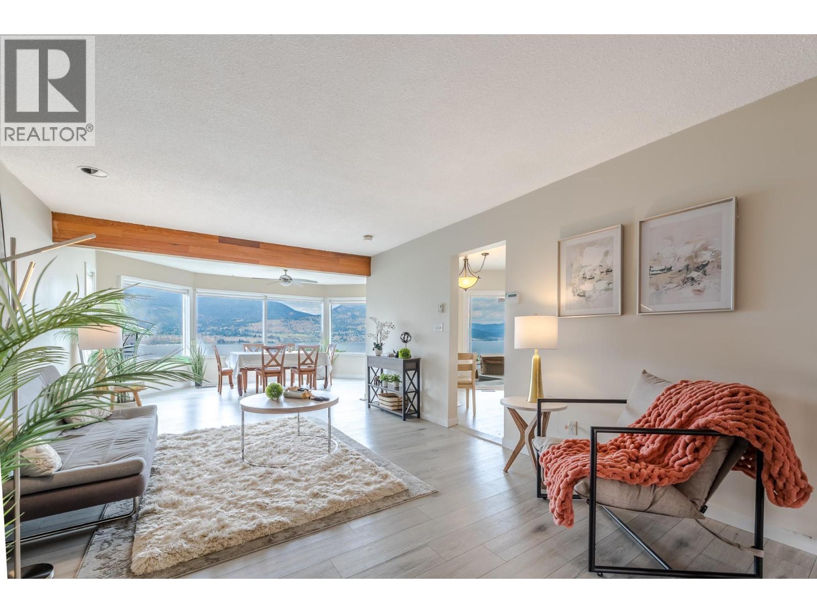 198 Bankview Place, Penticton, British Columbia  V2A 1B4 - Photo 5 - 10377601