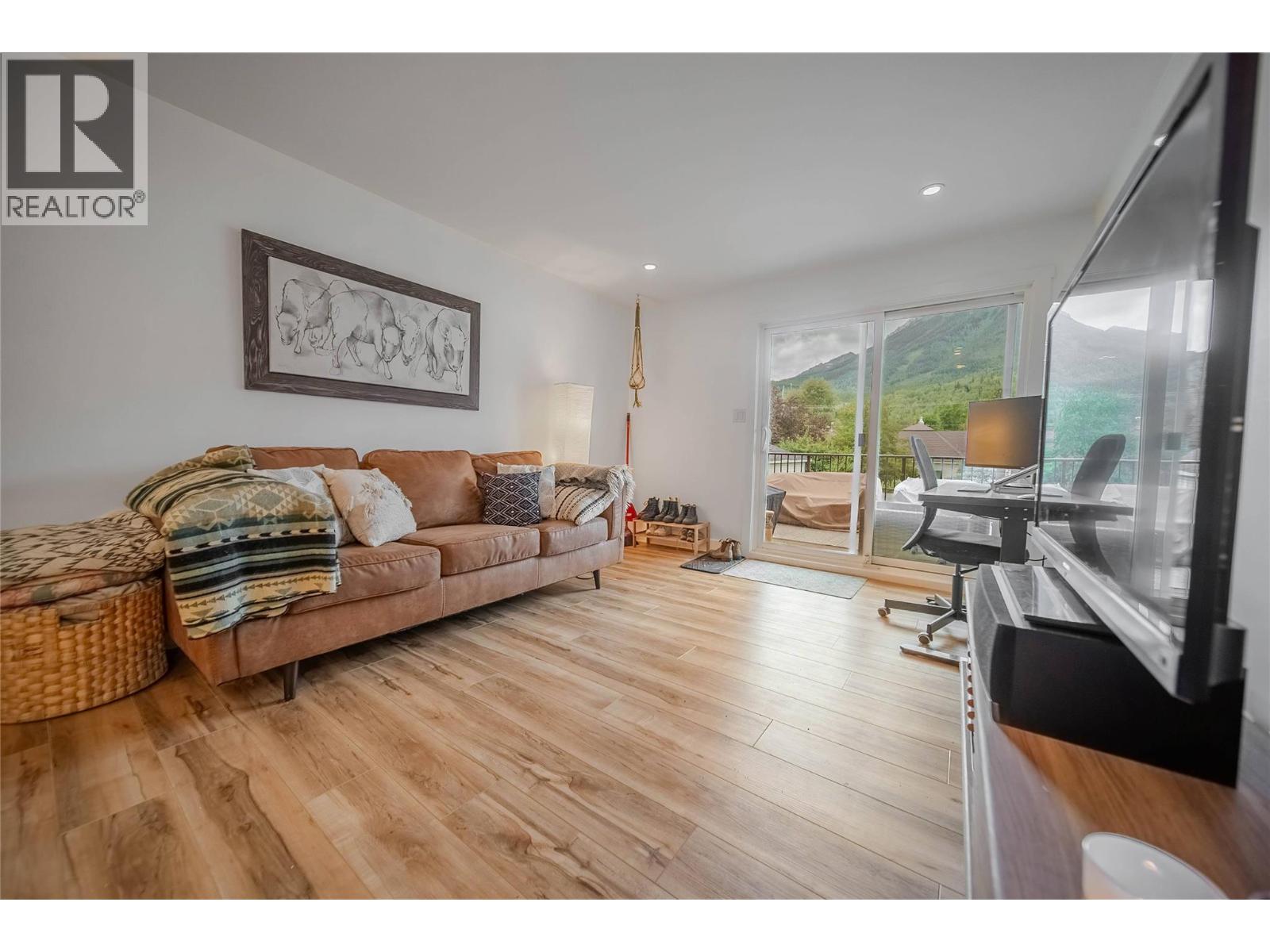 541 5th Avenue Unit# 101, Fernie, British Columbia  V0B 1M0 - Photo 15 - 10377221