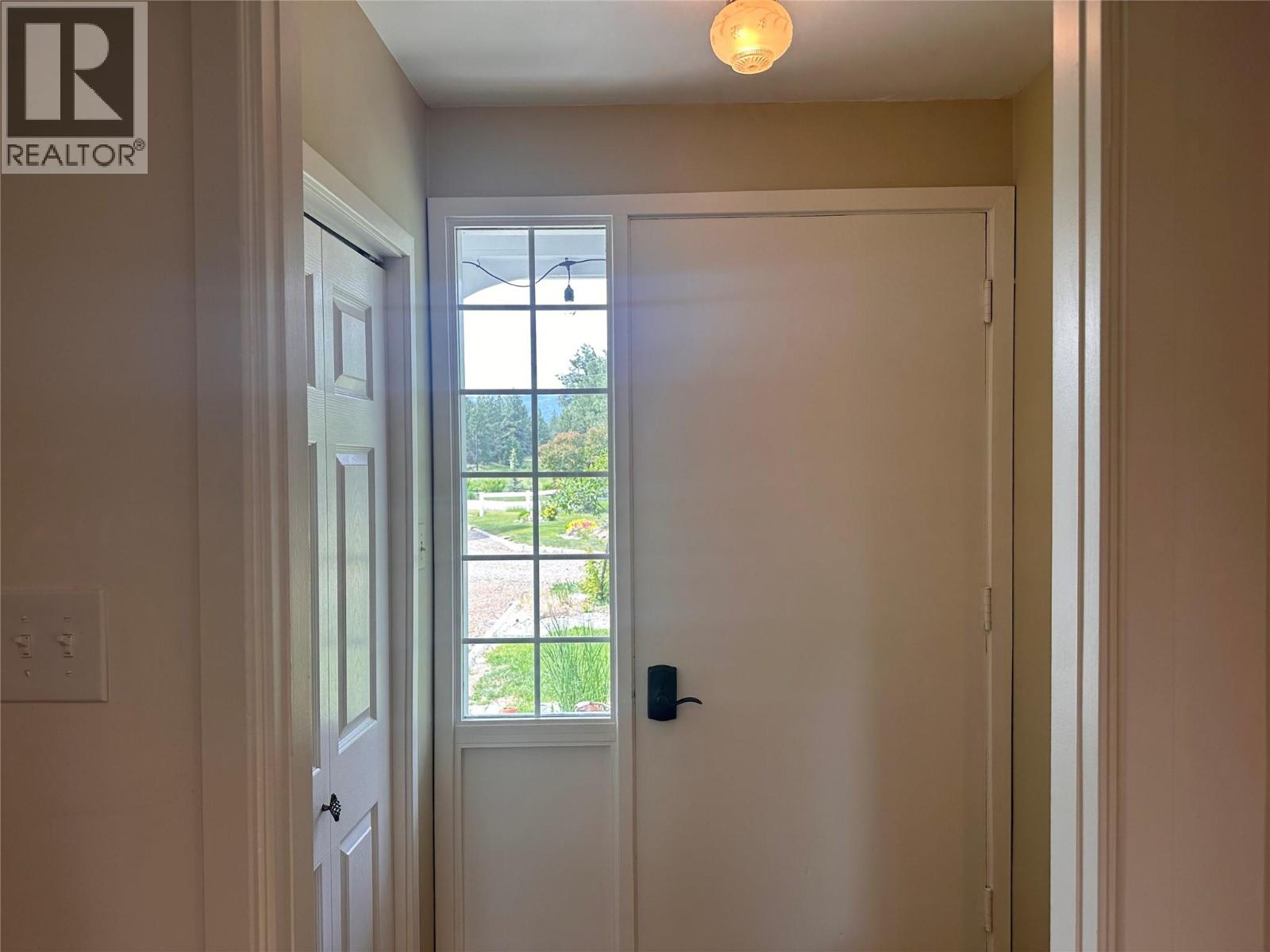 4152 Elk Drive, Ta Ta Creek, British Columbia  V0B 2H0 - Photo 19 - 10377301