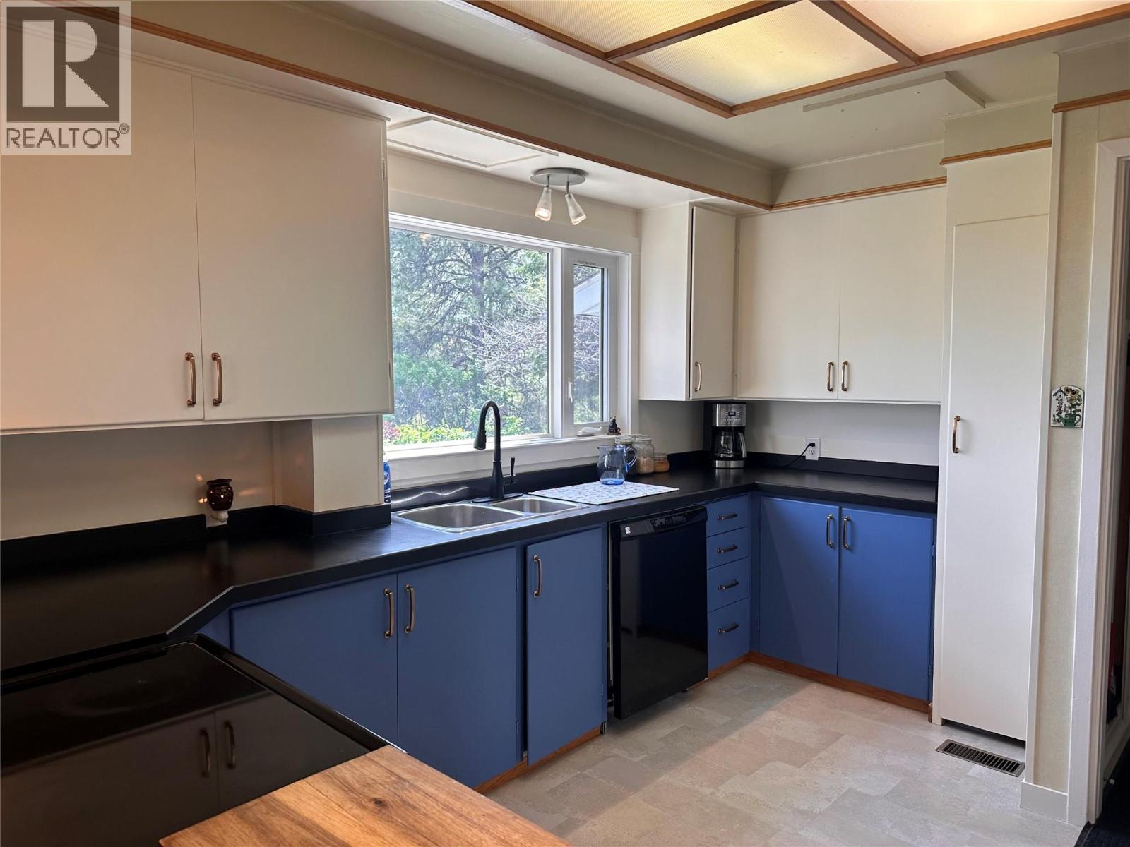 4152 Elk Drive, Ta Ta Creek, British Columbia  V0B 2H0 - Photo 26 - 10377301