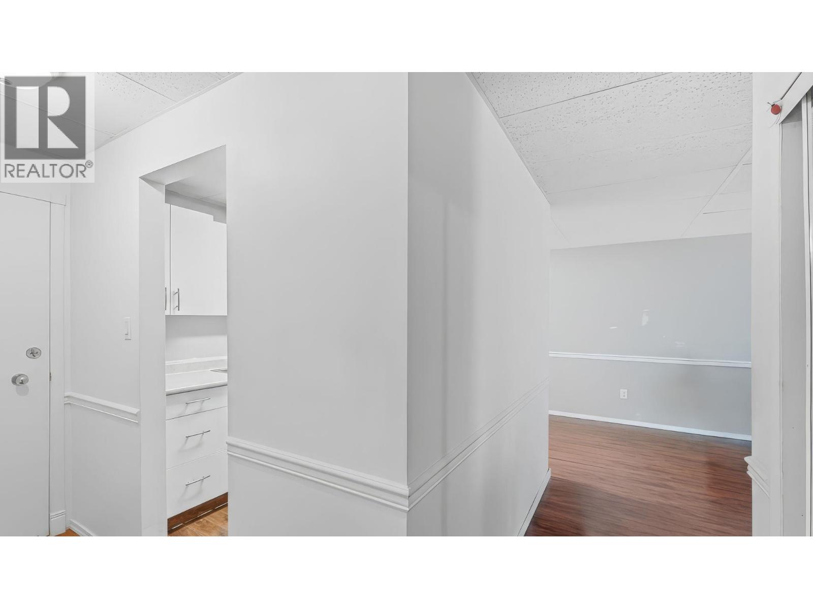 1410 Penticton Avenue Unit# 111, Penticton, British Columbia  V2A 2N5 - Photo 6 - 10377330