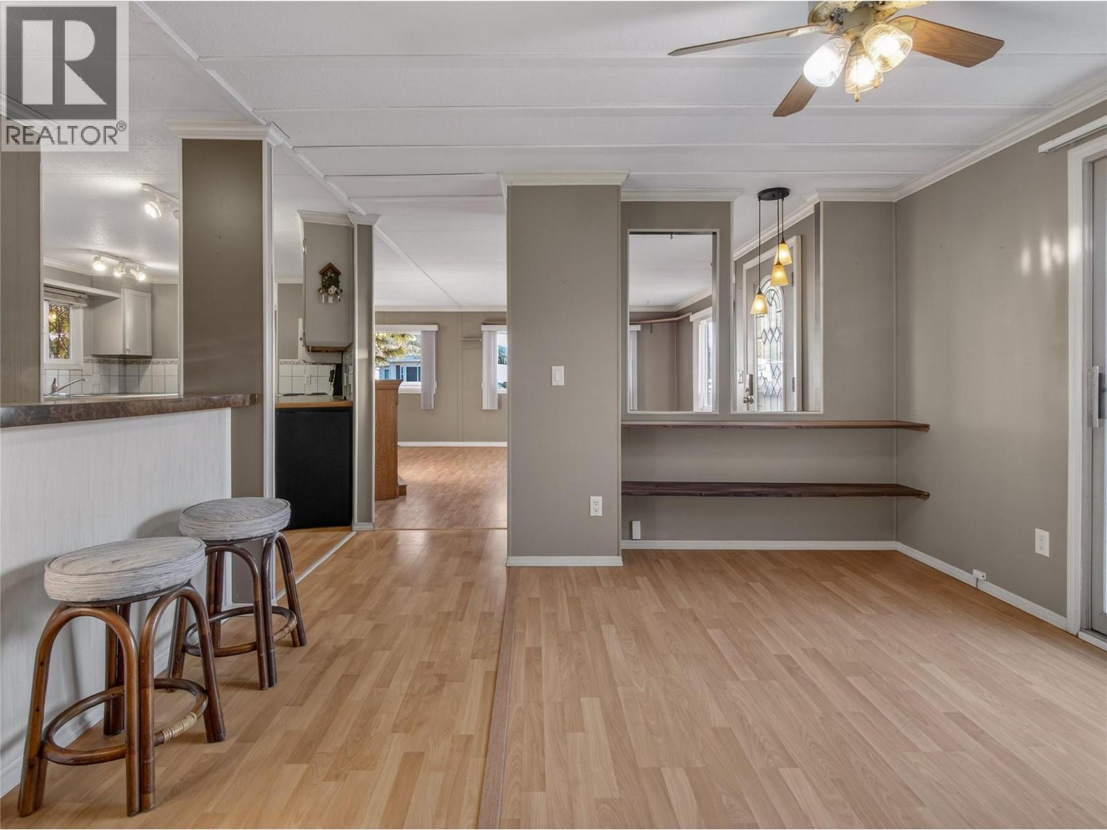 98 Okanagan Avenue E Unit# 11, Penticton, British Columbia  V2A 3J5 - Photo 11 - 10377592