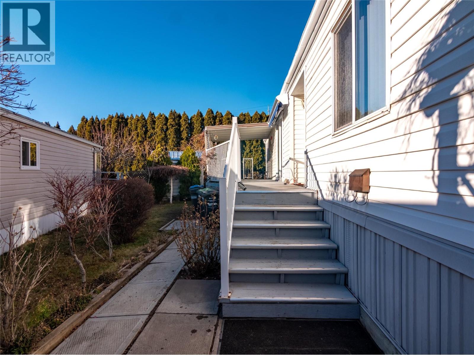 98 Okanagan Avenue E Unit# 11, Penticton, British Columbia  V2A 3J5 - Photo 26 - 10377592