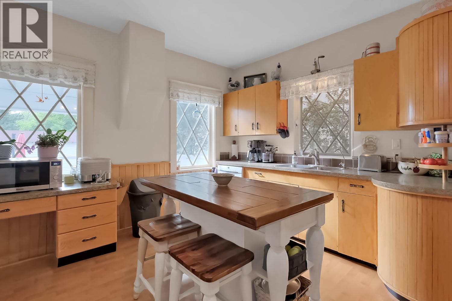 150 Edmonton Avenue, Penticton, British Columbia  V2A 2G8 - Photo 28 - 10377609