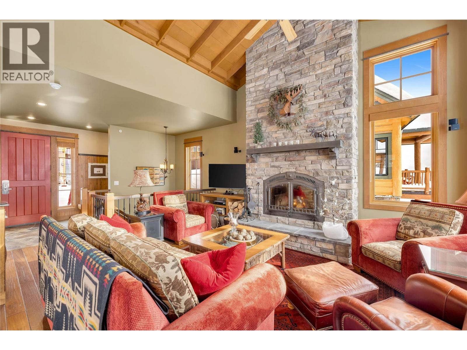 255 Feathertop Way Unit# 8, Big White, British Columbia  V1P 1P3 - Photo 3 - 10375766