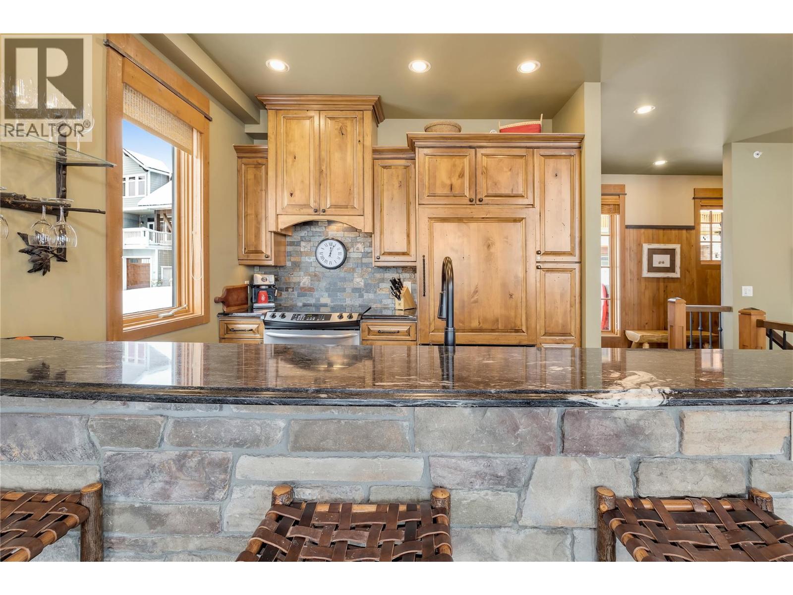 255 Feathertop Way Unit# 8, Big White, British Columbia  V1P 1P3 - Photo 8 - 10375766