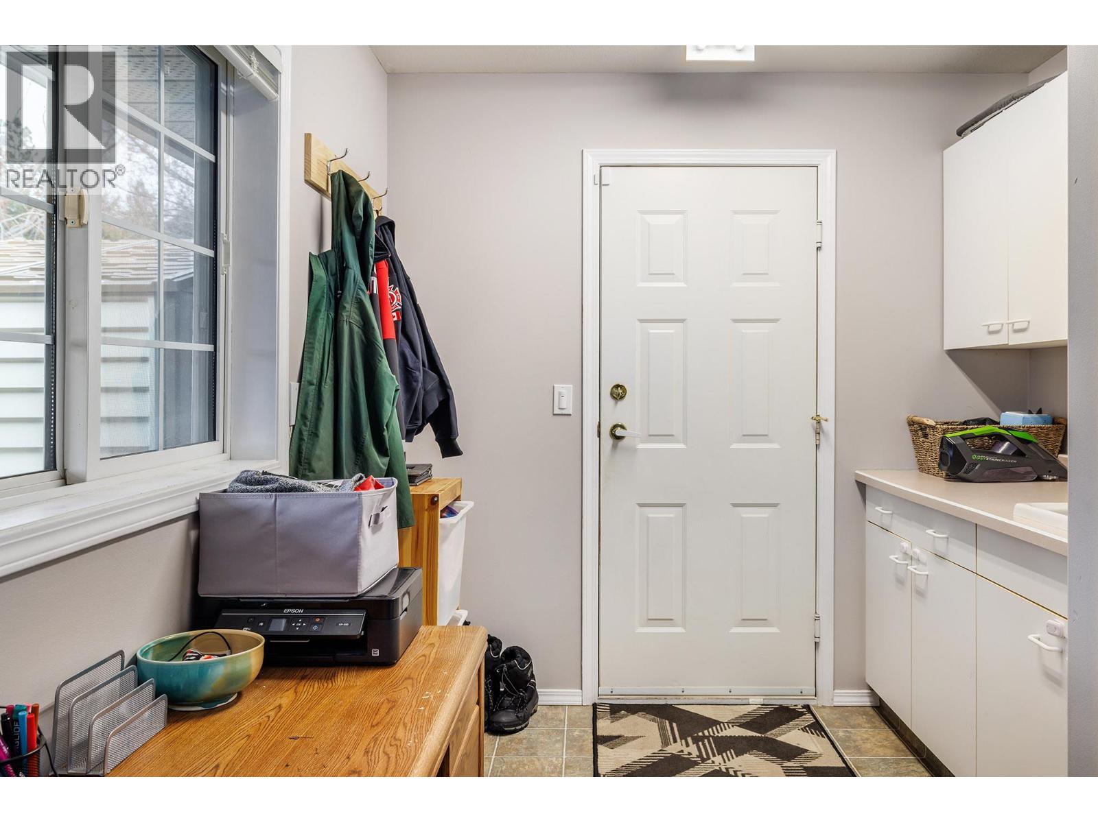 5080 Scotty Creek Road, Kelowna, British Columbia  V1X 6T9 - Photo 12 - 10377206