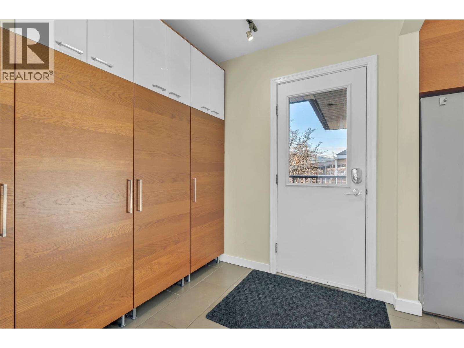 566 Van Horne Street, Penticton, British Columbia  V2A 4K8 - Photo 16 - 10377174