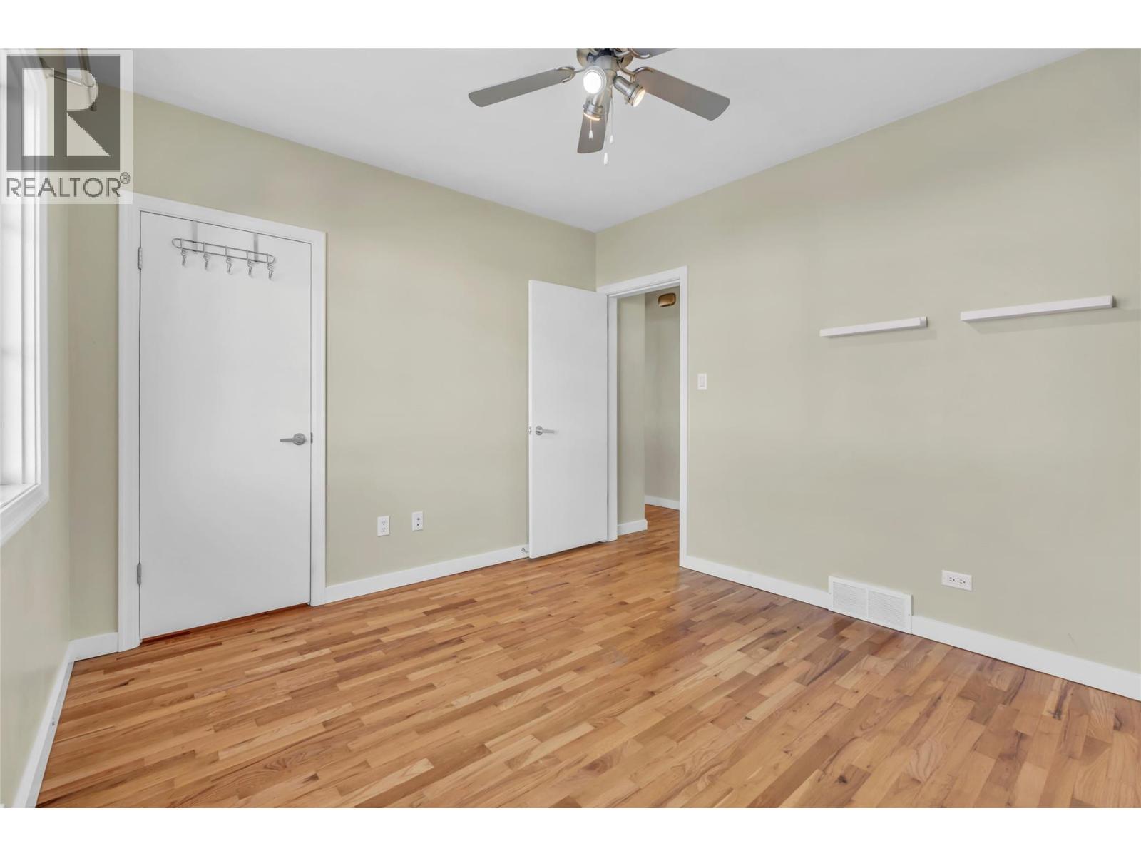 566 Van Horne Street, Penticton, British Columbia  V2A 4K8 - Photo 24 - 10377174