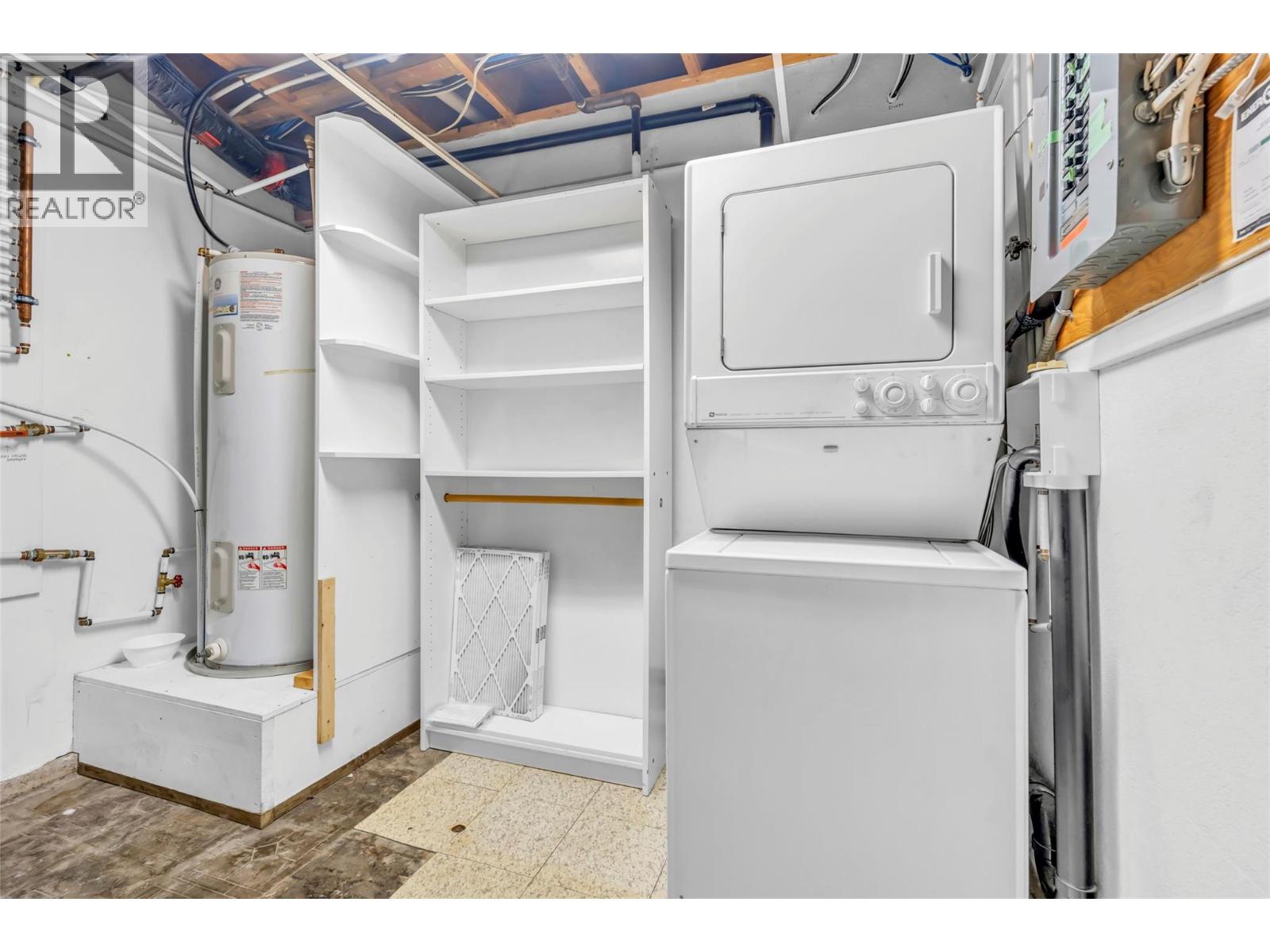 566 Van Horne Street, Penticton, British Columbia  V2A 4K8 - Photo 27 - 10377174