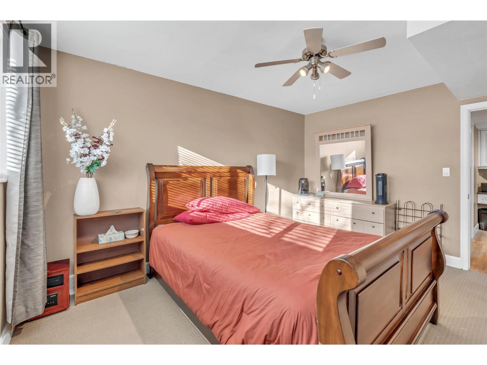 566 Van Horne Street, Penticton, British Columbia  V2A 4K8 - Photo 41 - 10377174