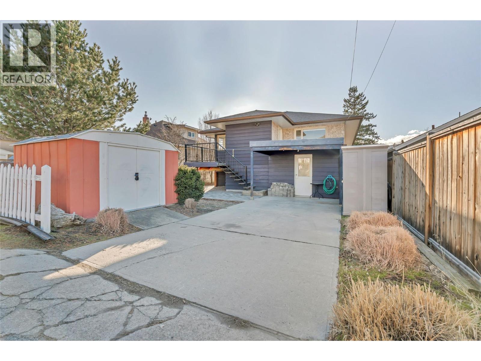 566 Van Horne Street, Penticton, British Columbia  V2A 4K8 - Photo 44 - 10377174