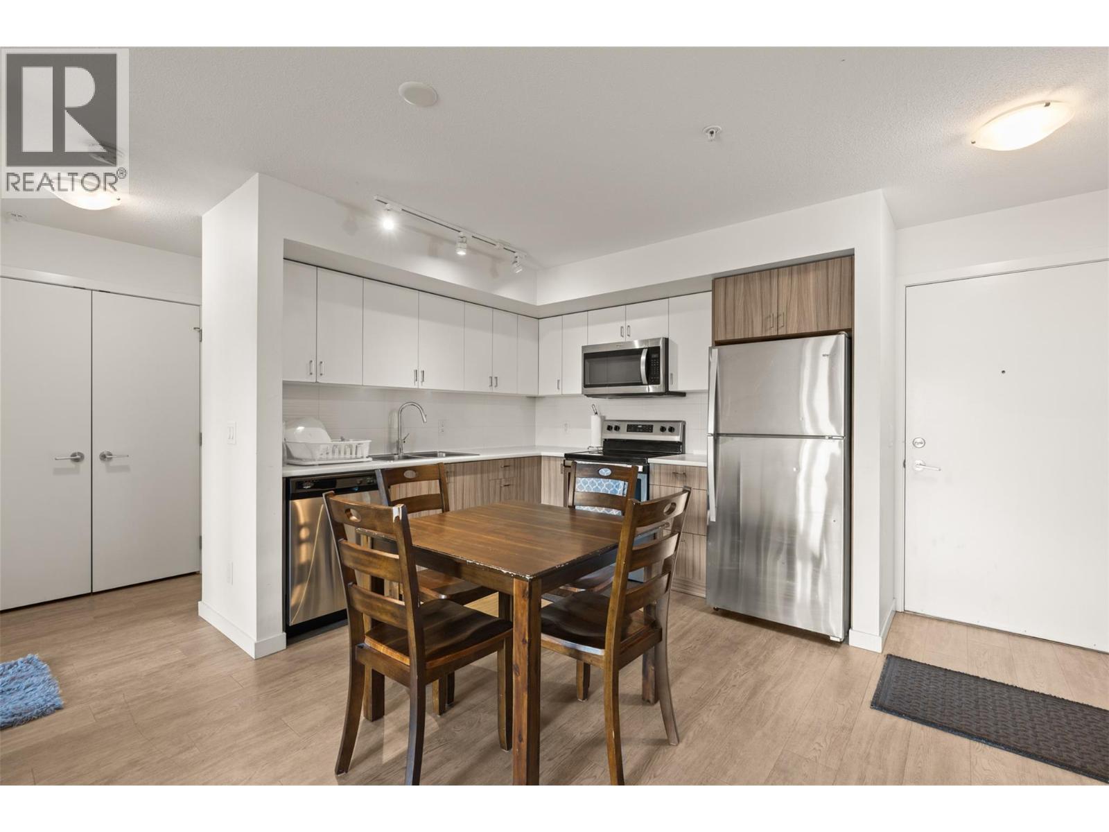 695 Academy Way Unit# 122, Kelowna, British Columbia  V1V 0C7 - Photo 6 - 10376261