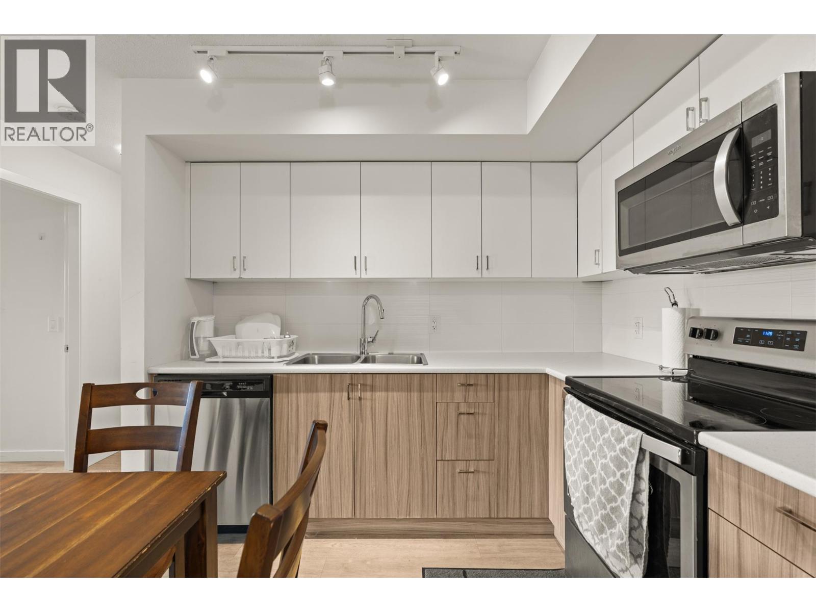 695 Academy Way Unit# 122, Kelowna, British Columbia  V1V 0C7 - Photo 9 - 10376261