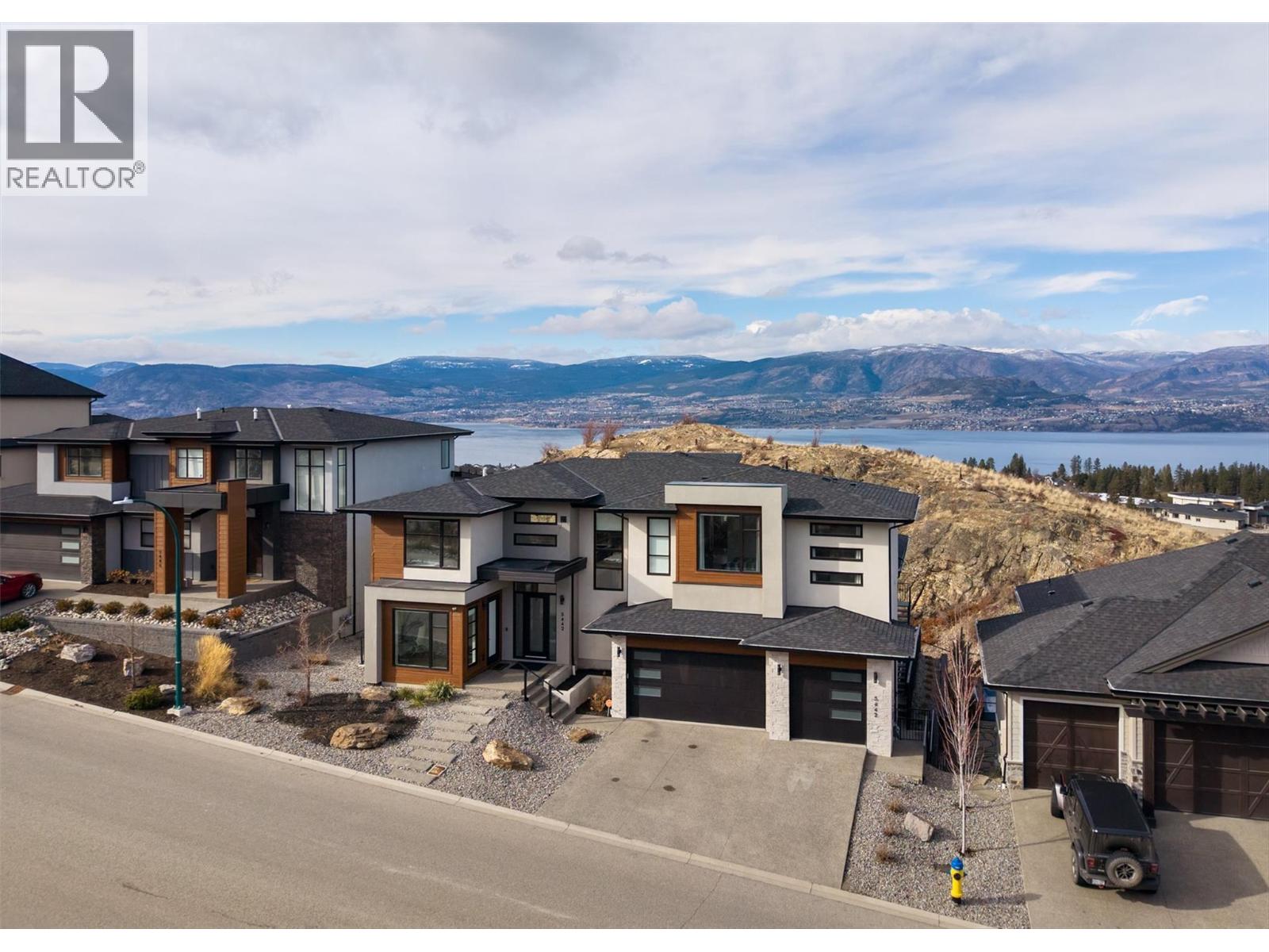 5442 Upper Mission Drive, Kelowna, British Columbia  V1W 0B1 - Photo 1 - 10376616