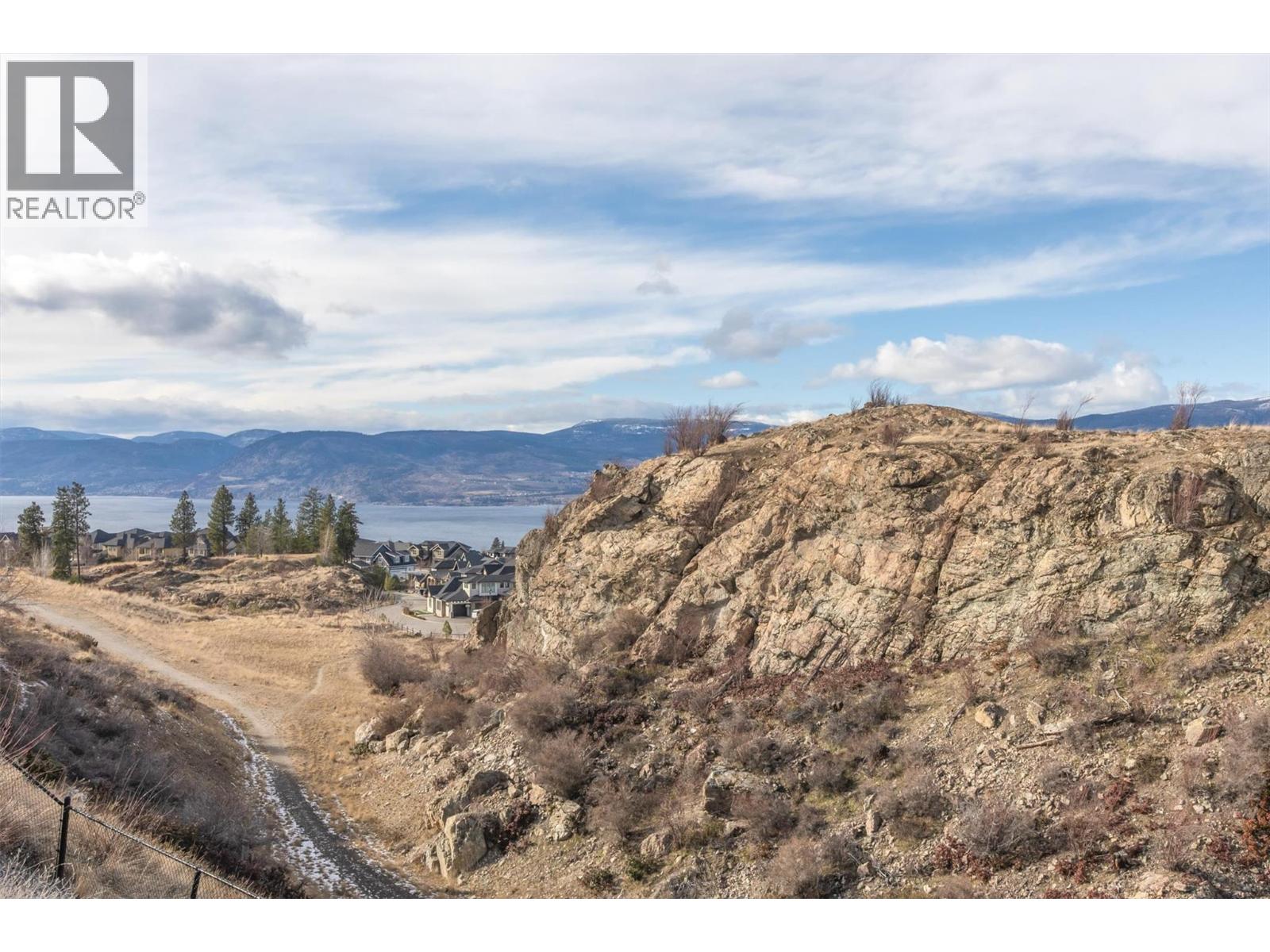 5442 Upper Mission Drive, Kelowna, British Columbia  V1W 0B1 - Photo 28 - 10376616