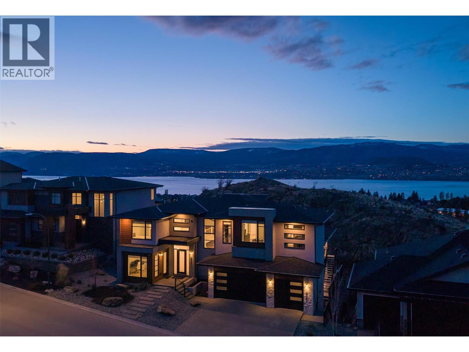 5442 Upper Mission Drive, Kelowna, British Columbia  V1W 0B1 - Photo 3 - 10376616