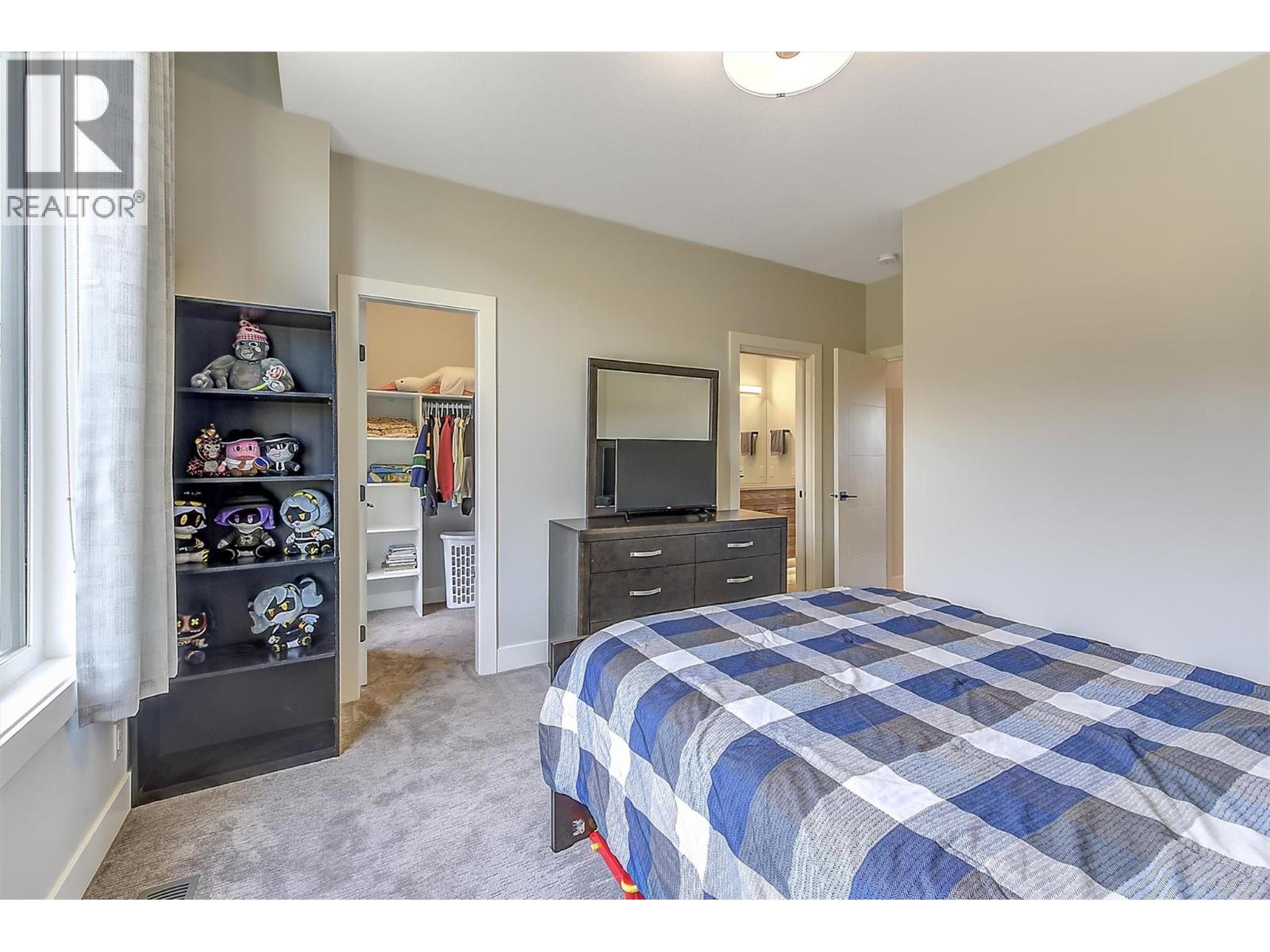 5442 Upper Mission Drive, Kelowna, British Columbia  V1W 0B1 - Photo 65 - 10376616