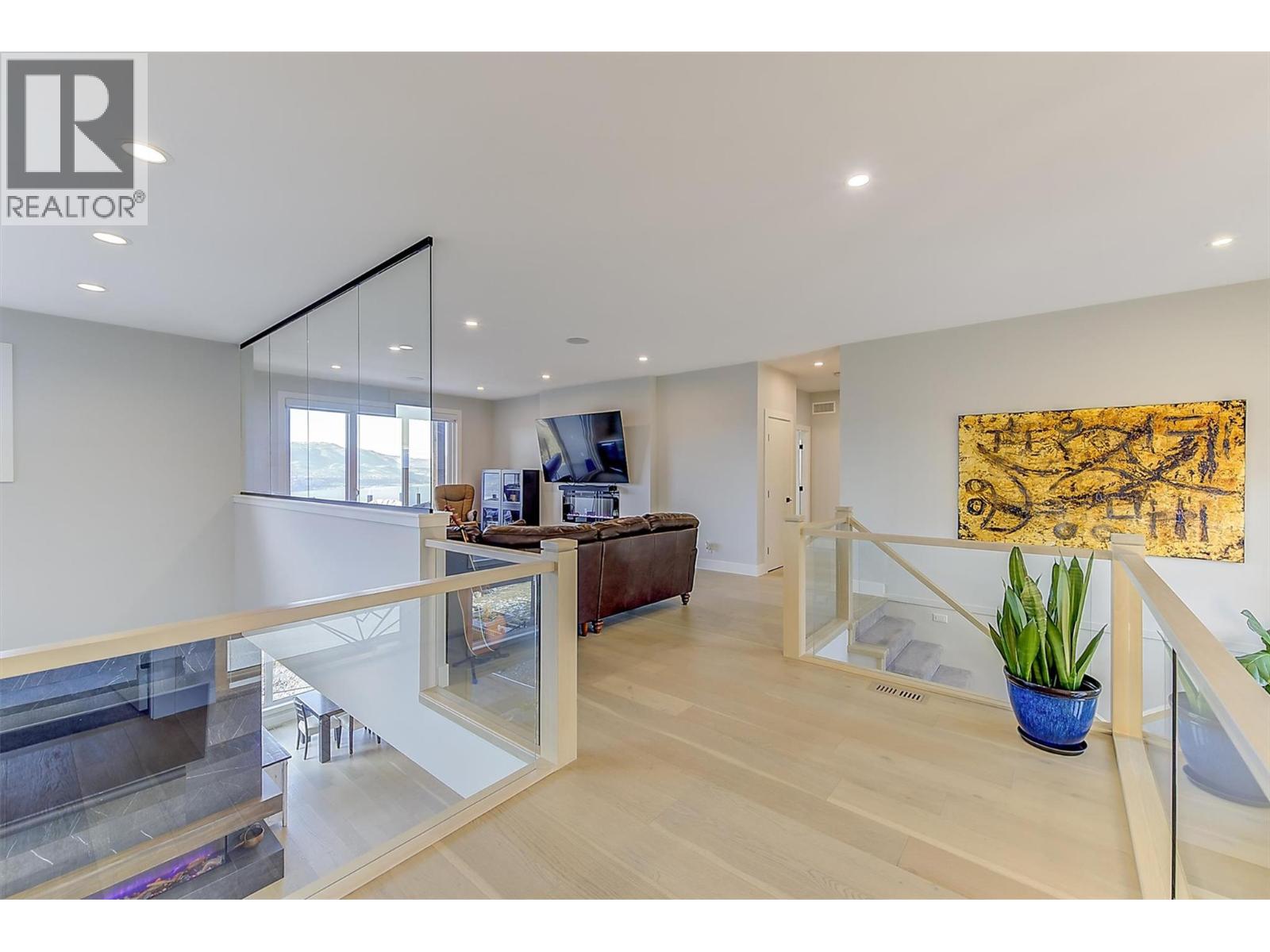 5442 Upper Mission Drive, Kelowna, British Columbia  V1W 0B1 - Photo 69 - 10376616