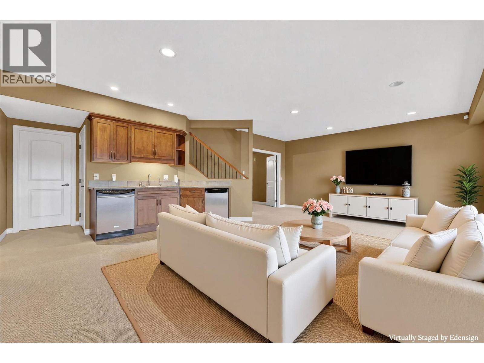 1910 Capistrano Drive Unit# 111, Kelowna, British Columbia  V1V 2S5 - Photo 34 - 10376204