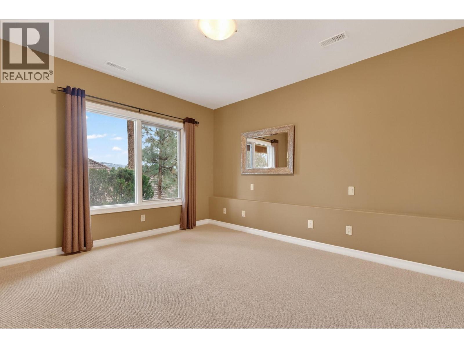 1910 Capistrano Drive Unit# 111, Kelowna, British Columbia  V1V 2S5 - Photo 37 - 10376204