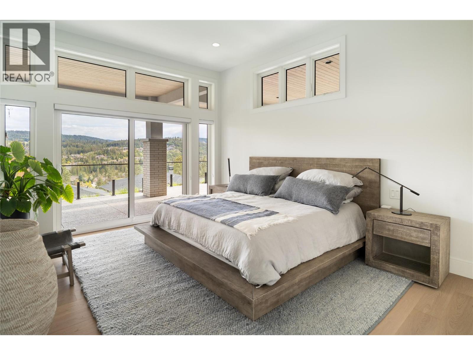 689 Birdie Lake Place, Vernon, British Columbia  V1H 2L3 - Photo 19 - 10377491