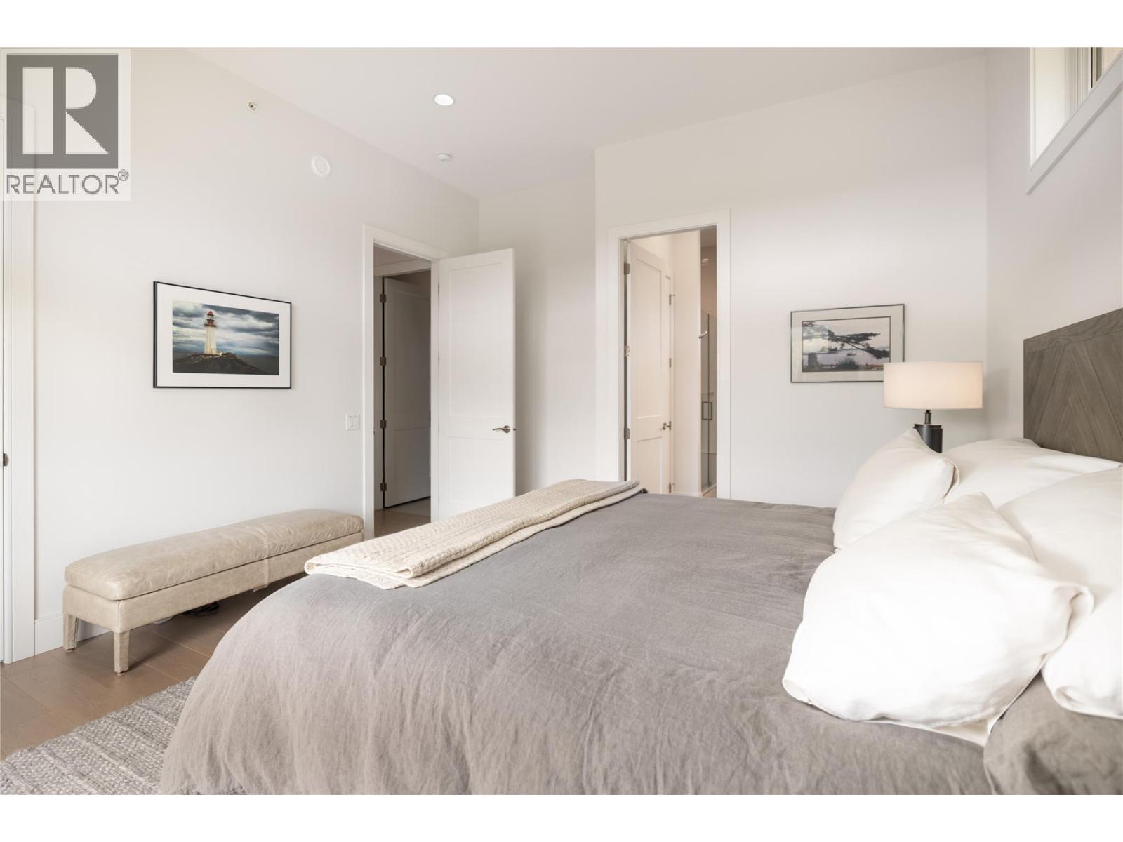 689 Birdie Lake Place, Vernon, British Columbia  V1H 2L3 - Photo 24 - 10377491