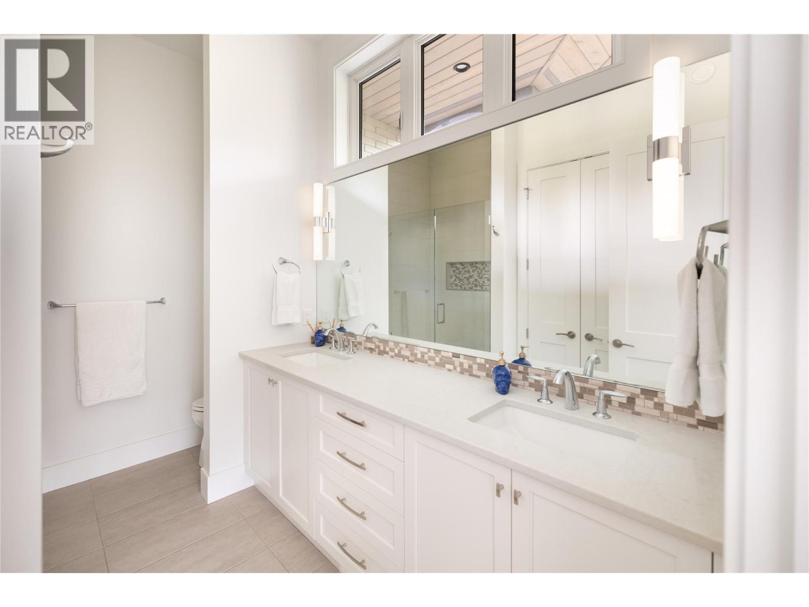 689 Birdie Lake Place, Vernon, British Columbia  V1H 2L3 - Photo 25 - 10377491