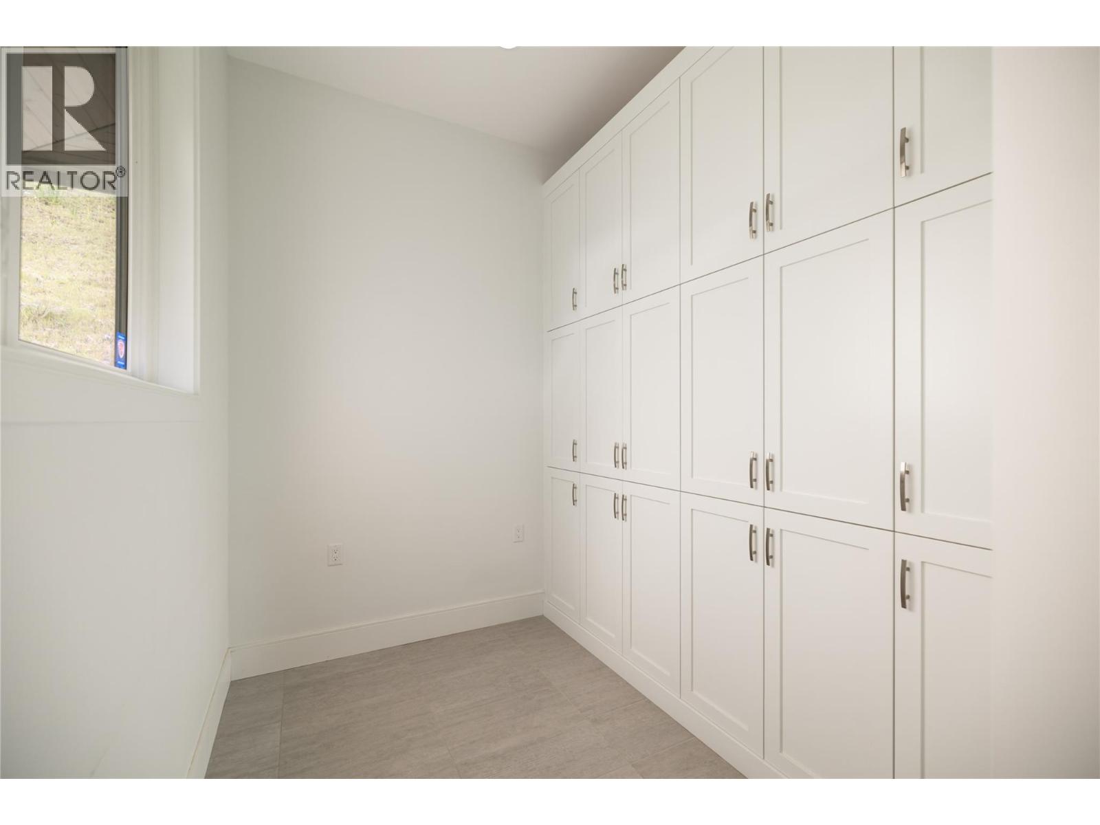 689 Birdie Lake Place, Vernon, British Columbia  V1H 2L3 - Photo 29 - 10377491