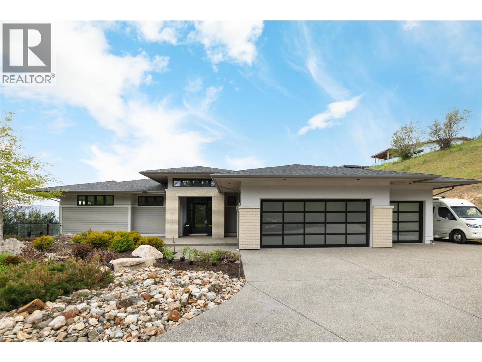 689 Birdie Lake Place, Vernon, British Columbia  V1H 2L3 - Photo 42 - 10377491