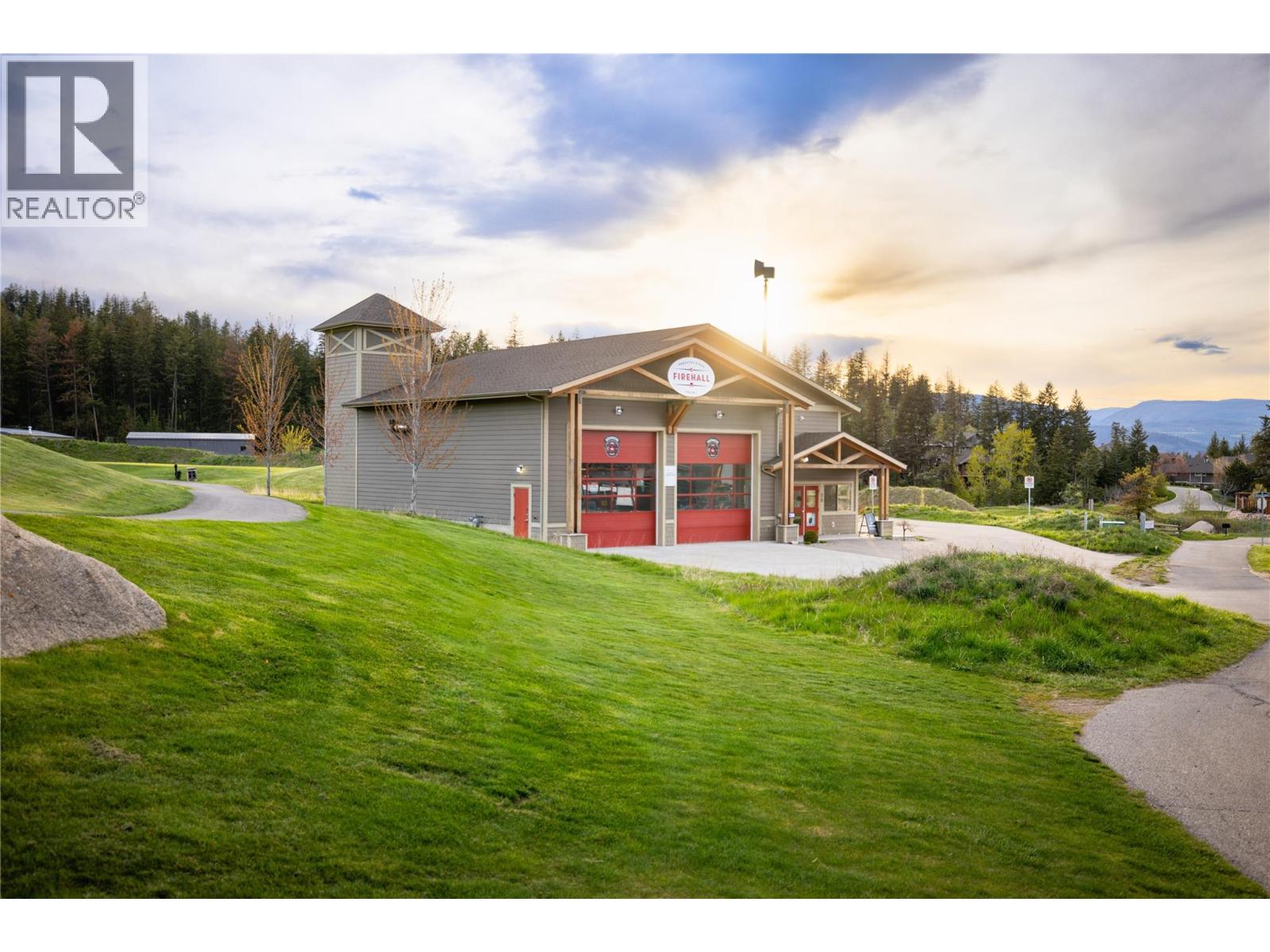 689 Birdie Lake Place, Vernon, British Columbia  V1H 2L3 - Photo 55 - 10377491