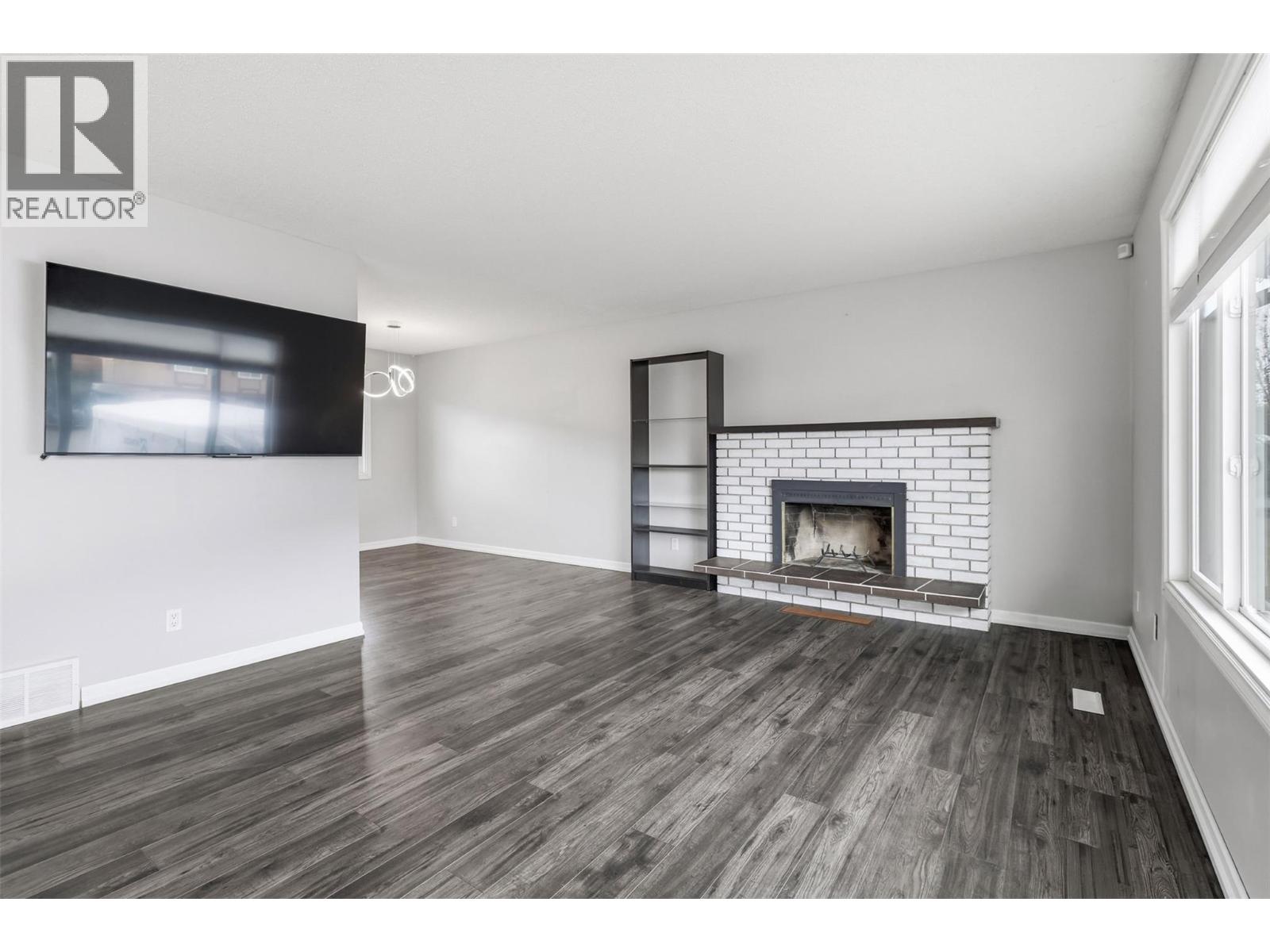 2548 Sandalwood Drive, Kamloops, British Columbia  V2B 6V4 - Photo 11 - 10377607