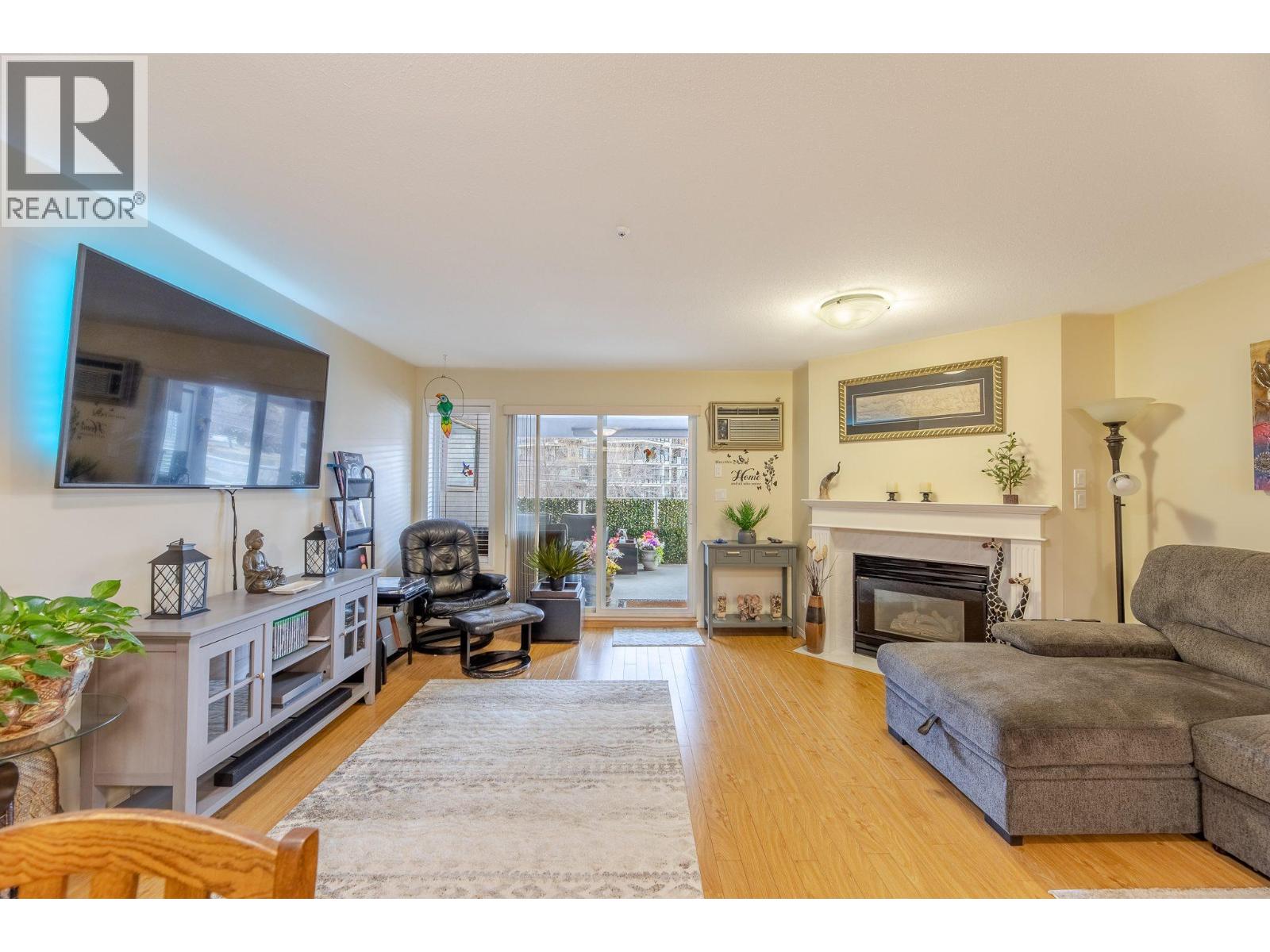 3310 Skaha Lake Road Unit# 207, Penticton, British Columbia  V2A 6G4 - Photo 8 - 10377571