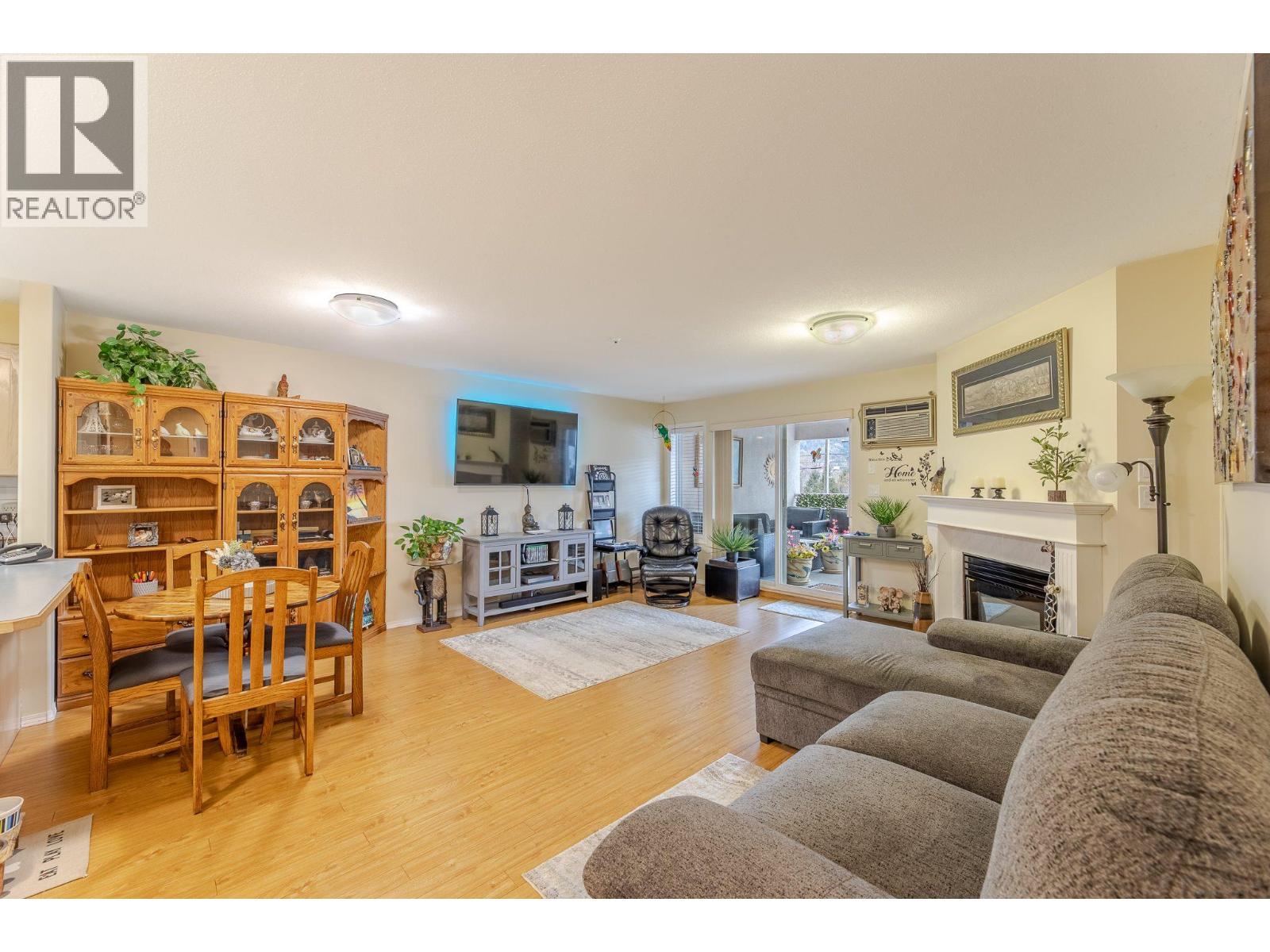 3310 Skaha Lake Road Unit# 207, Penticton, British Columbia  V2A 6G4 - Photo 9 - 10377571