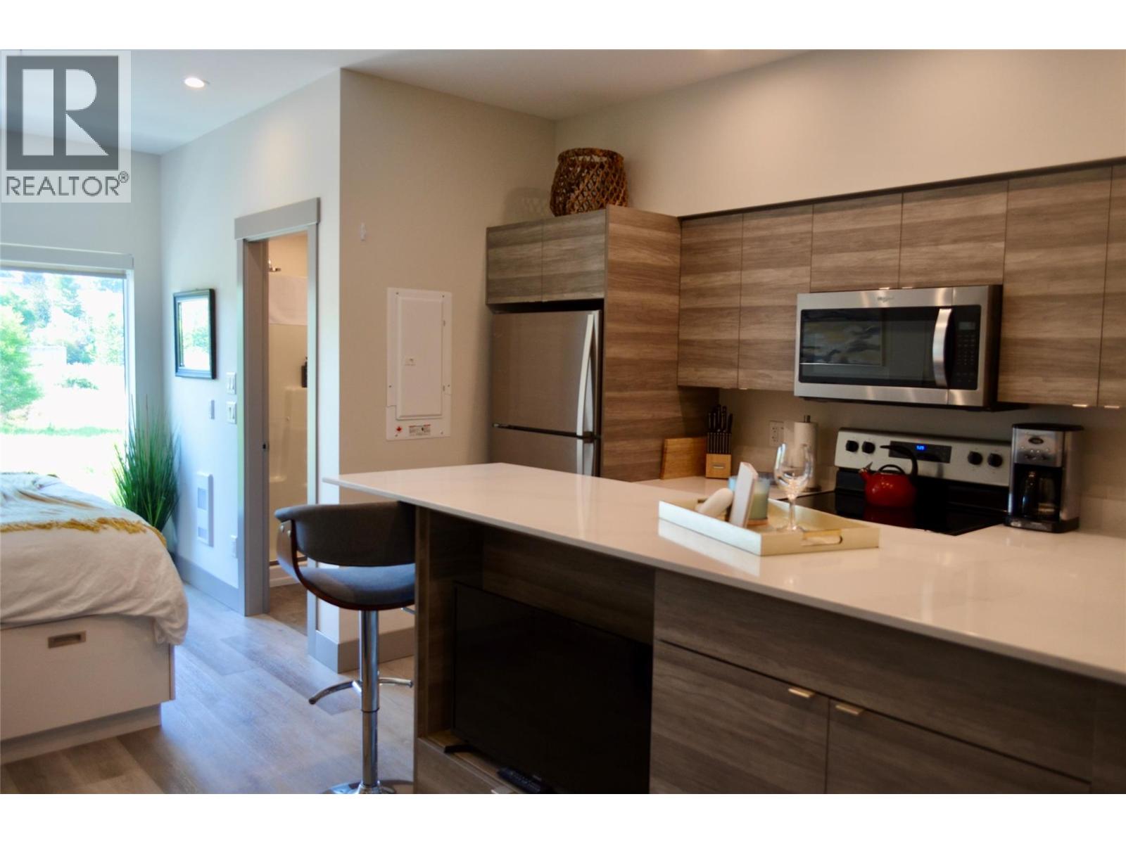 2555 Lakeshore Road Unit# 221, Vernon, British Columbia  V1H 0A4 - Photo 5 - 10377567