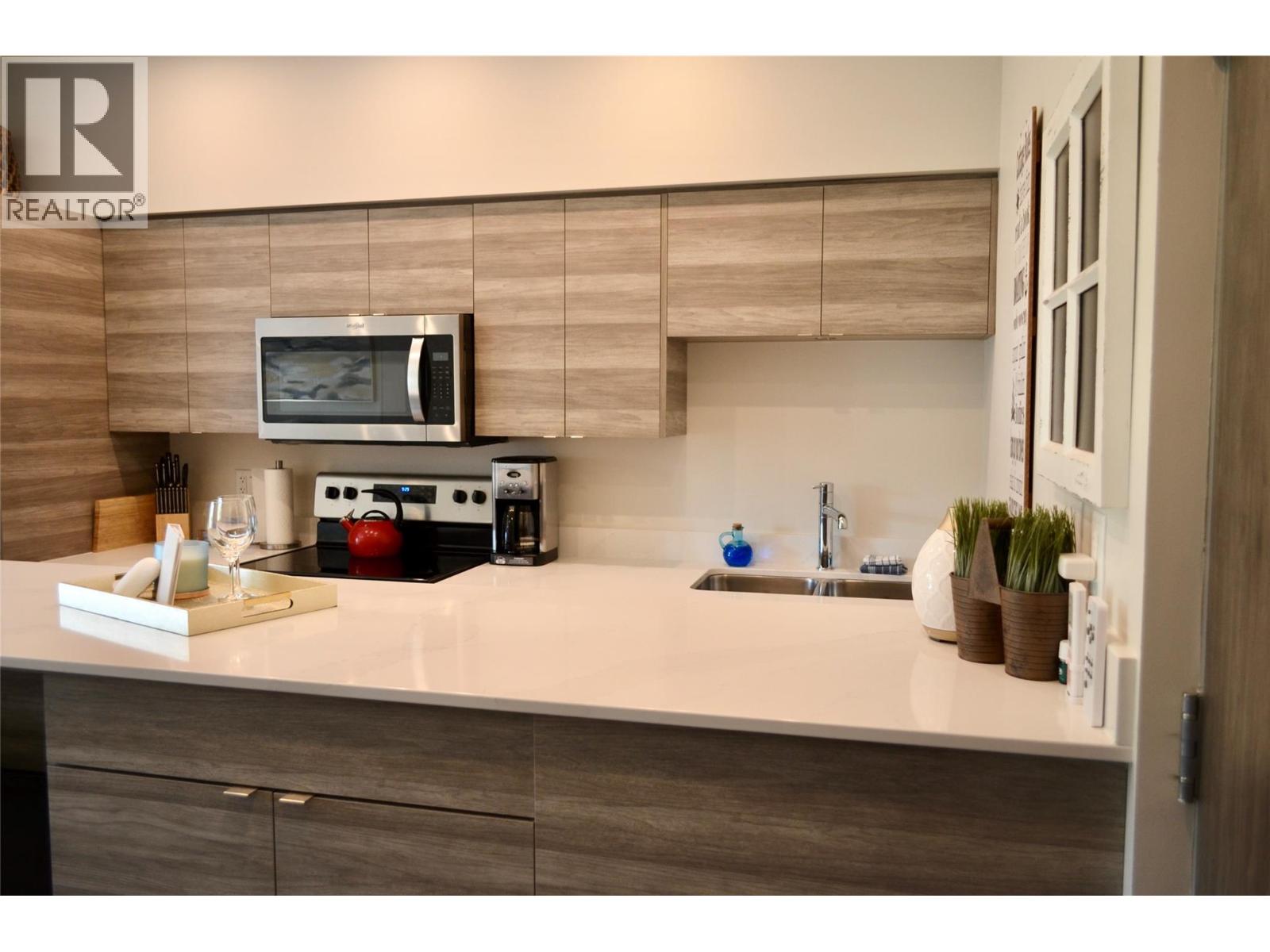 2555 Lakeshore Road Unit# 221, Vernon, British Columbia  V1H 0A4 - Photo 8 - 10377567