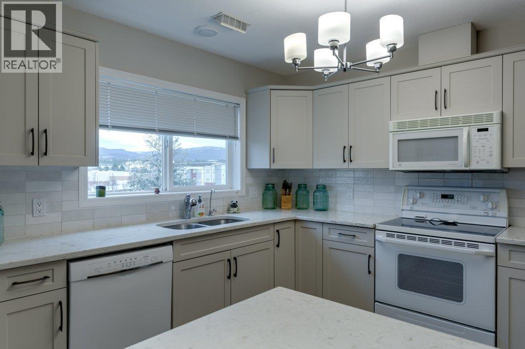 1895 Ambrosi Road Unit# 404, Kelowna, British Columbia  V1Y 4R8 - Photo 8 - 10377489