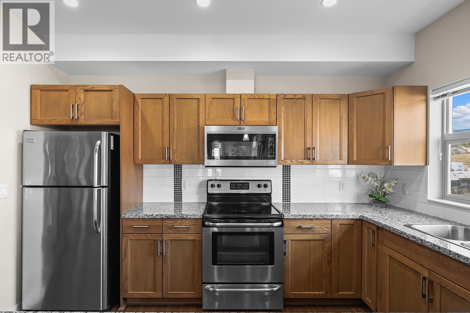 3220 Skyview Lane Unit# 410, West Kelowna, British Columbia  V4T 3J4 - Photo 14 - 10377368