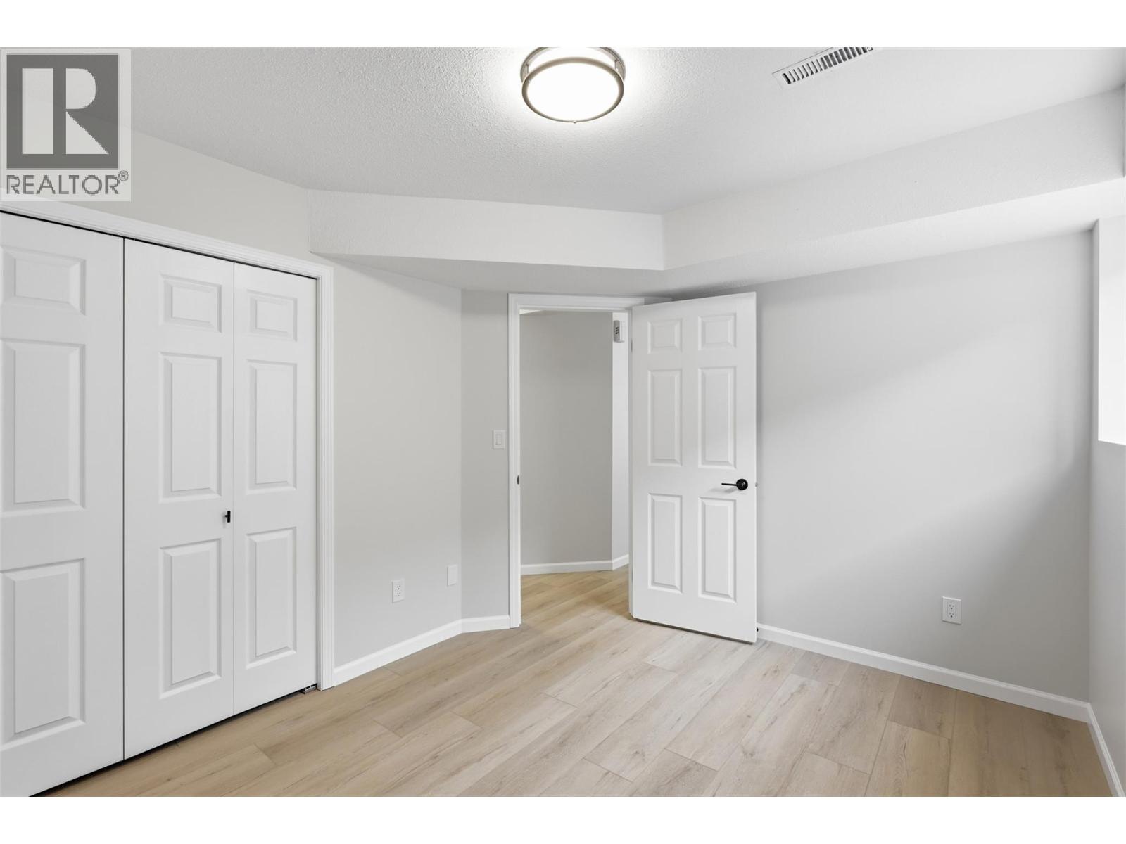 415 Waddington Drive, Kamloops, British Columbia  V2E 1S3 - Photo 17 - 10376551