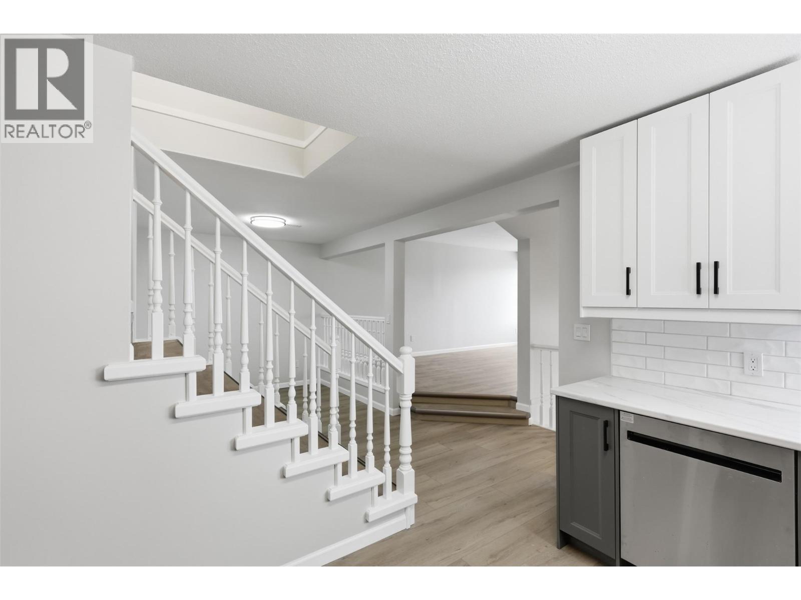 415 Waddington Drive, Kamloops, British Columbia  V2E 1S3 - Photo 19 - 10376551