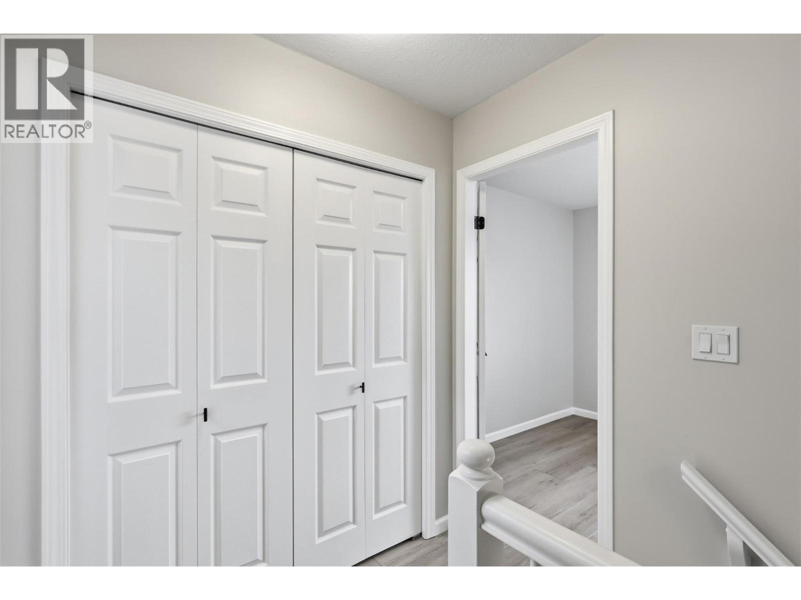 415 Waddington Drive, Kamloops, British Columbia  V2E 1S3 - Photo 32 - 10376551