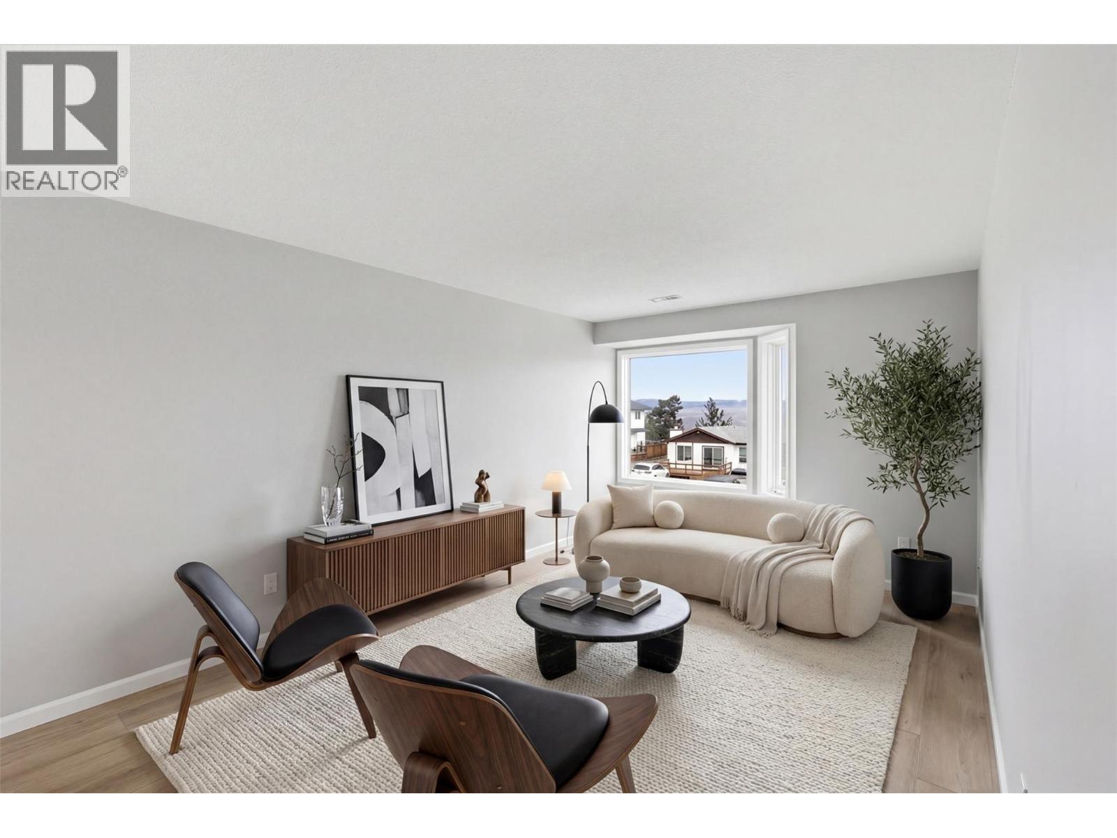 415 Waddington Drive, Kamloops, British Columbia  V2E 1S3 - Photo 7 - 10376551