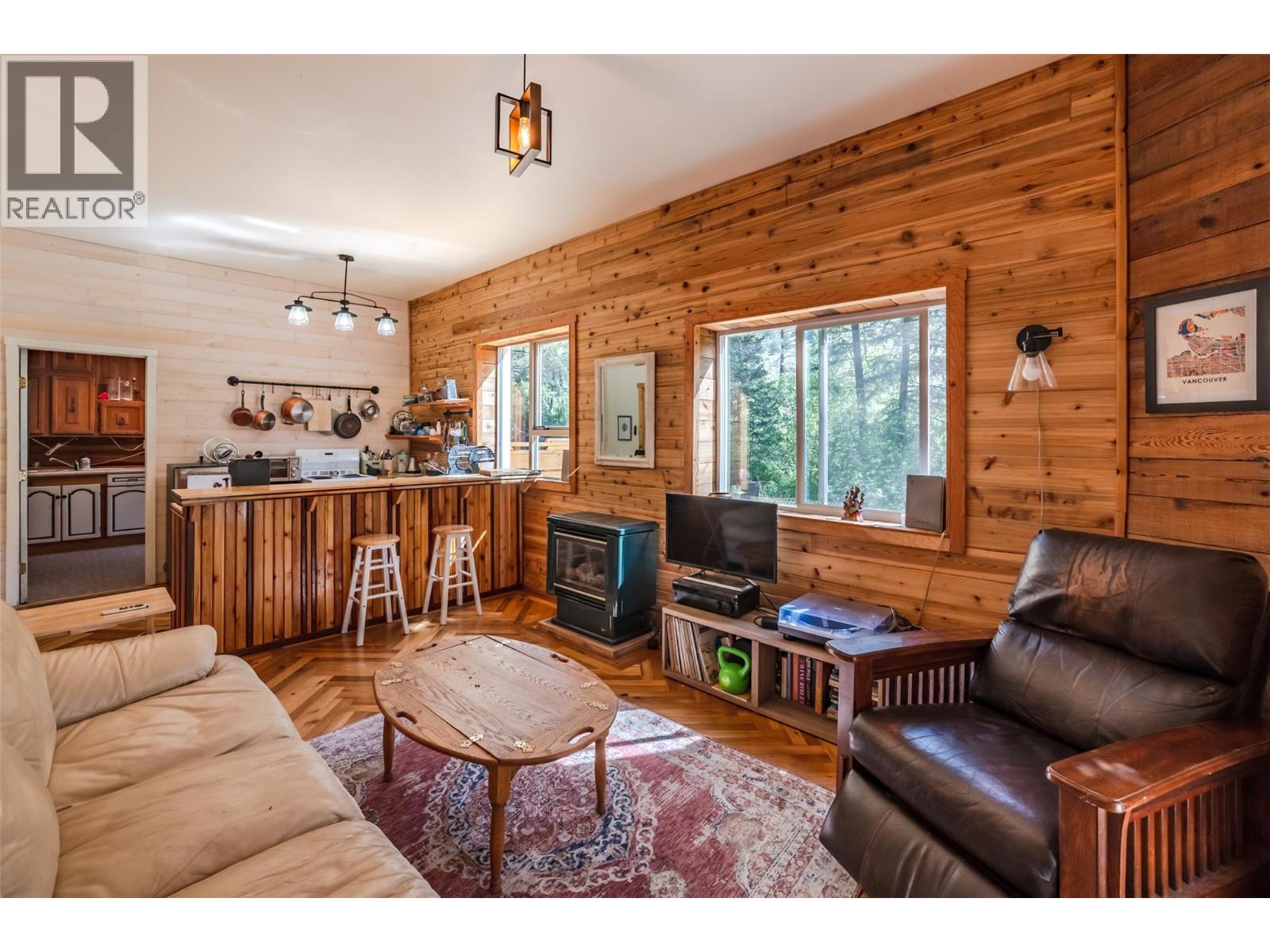 2636 11th Street, Olalla, British Columbia  V0X 1N6 - Photo 27 - 10377565