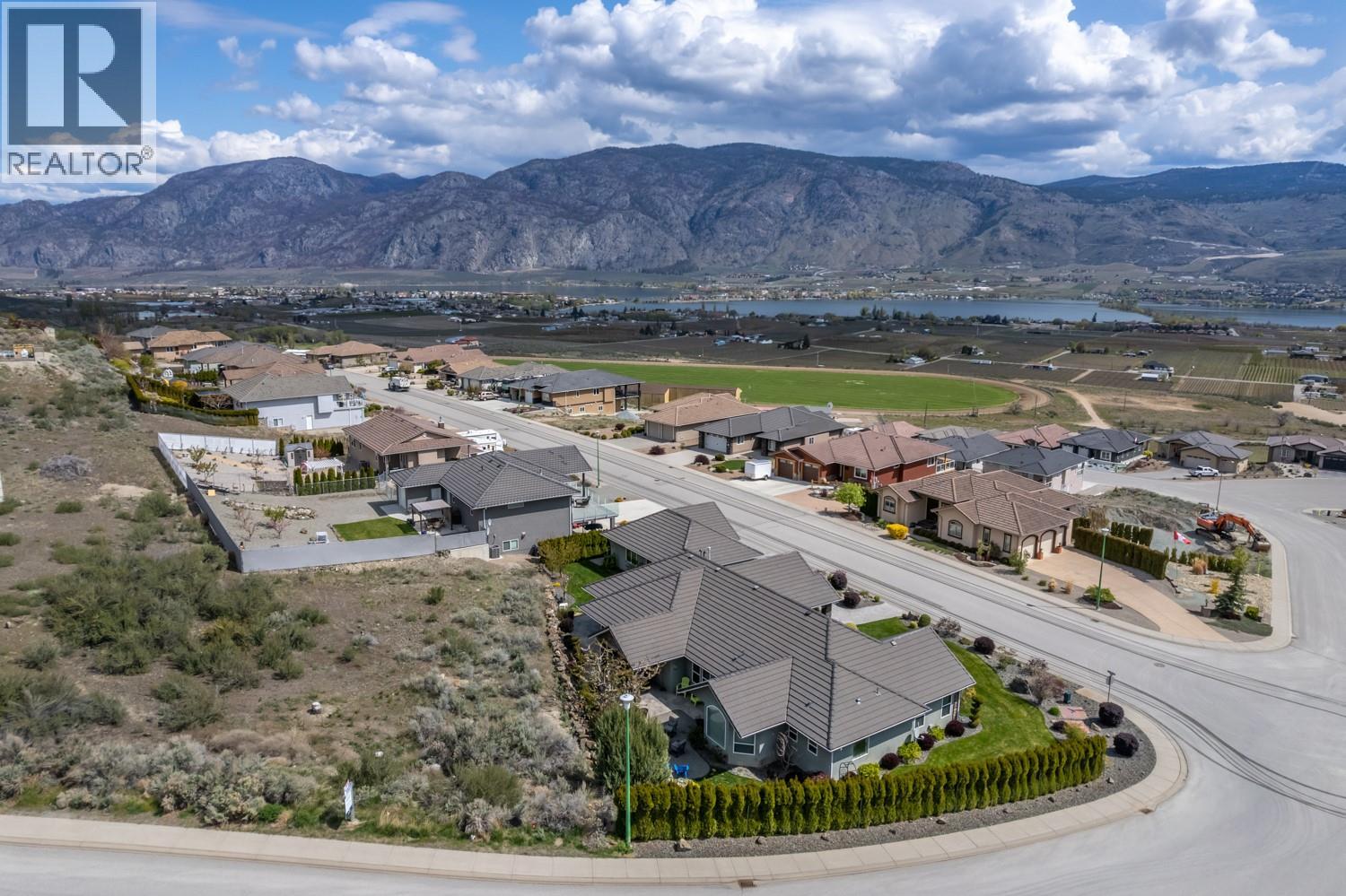 3611 Cypress Hills Drive, Osoyoos, British Columbia  V0H 1V4 - Photo 4 - 10377418