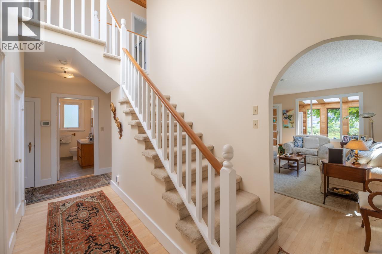 4910 Gartrell Road, Summerland, British Columbia  V0H 1Z4 - Photo 5 - 10377350